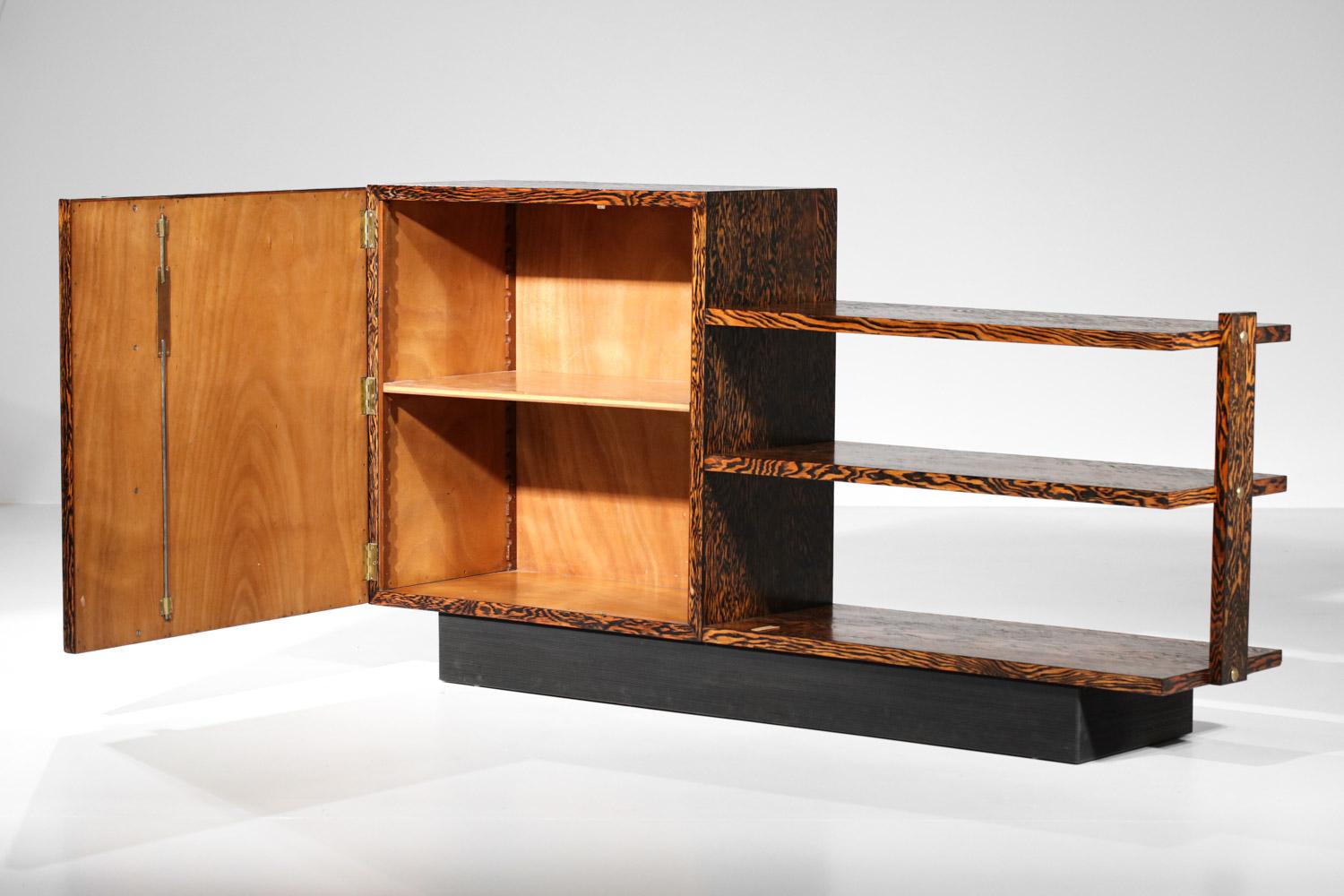 French rare André Sornay sideboard in Oregon pine and studded 40s art deco modernist  For Sale
