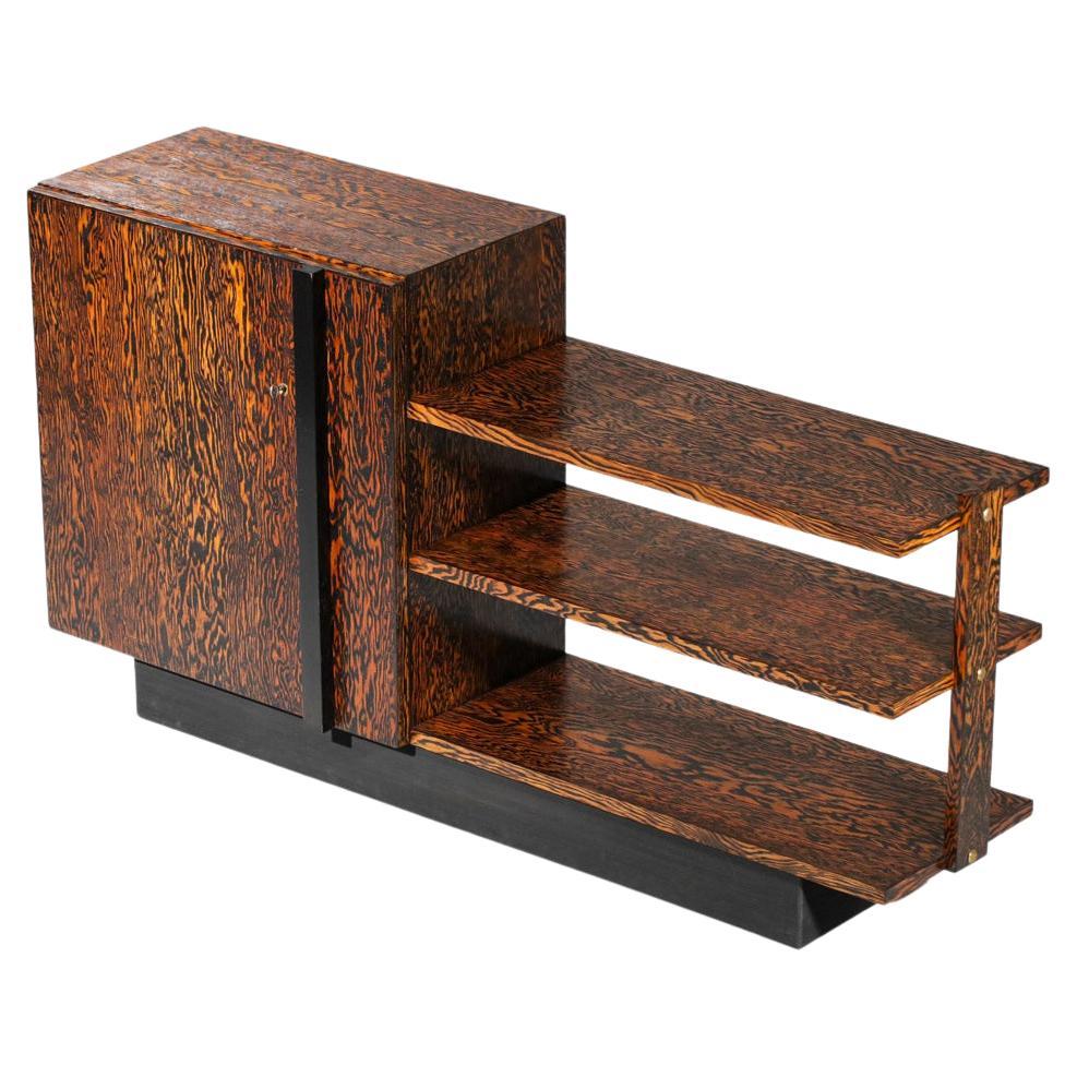 rare buffet André Sornay en pin d'Oregon et clouté 40s art déco moderniste