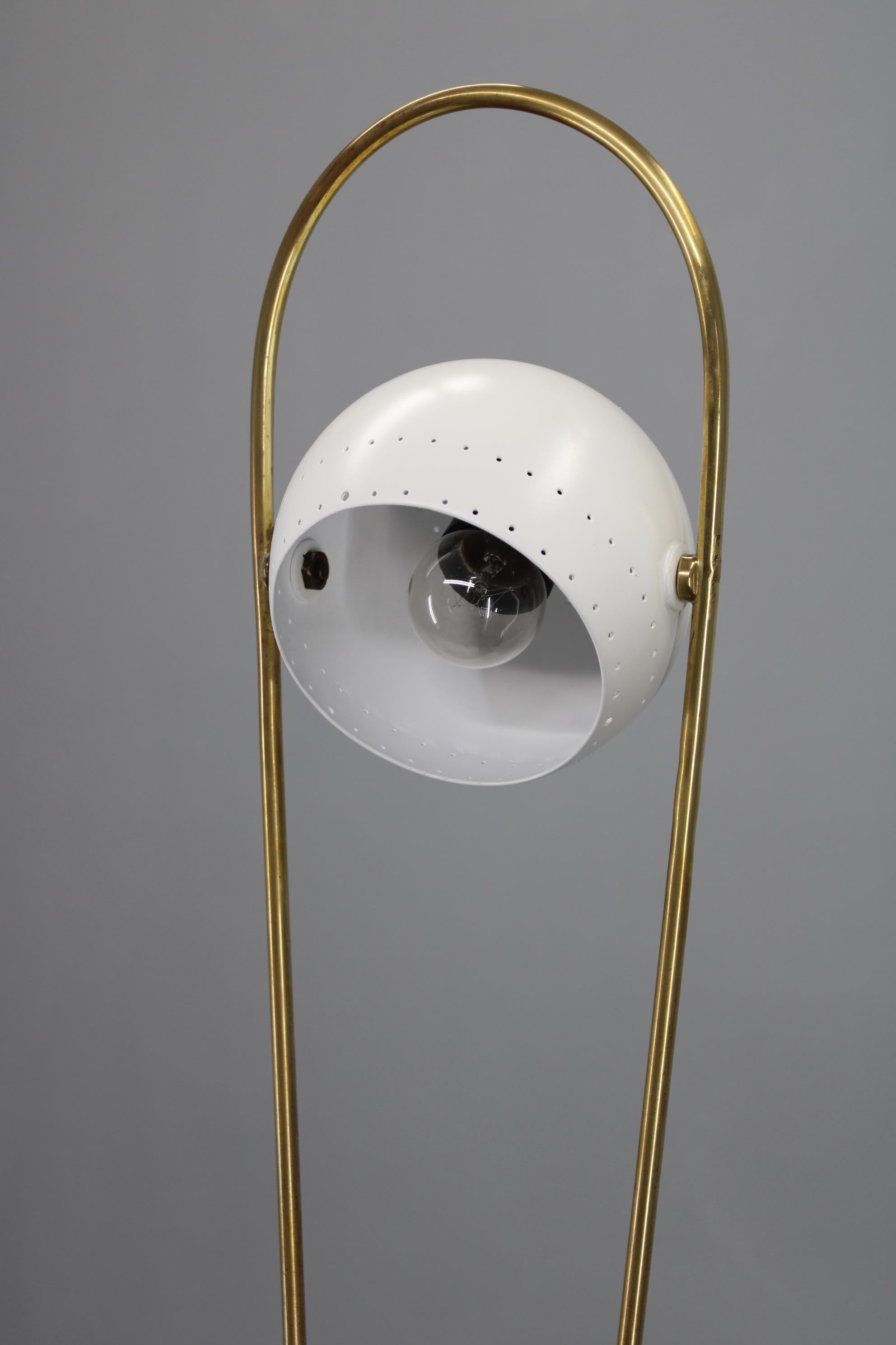 Rara lámpara de pie italiana regulable de mármol y latón Angelo Lelii, 1952 Italiano en venta