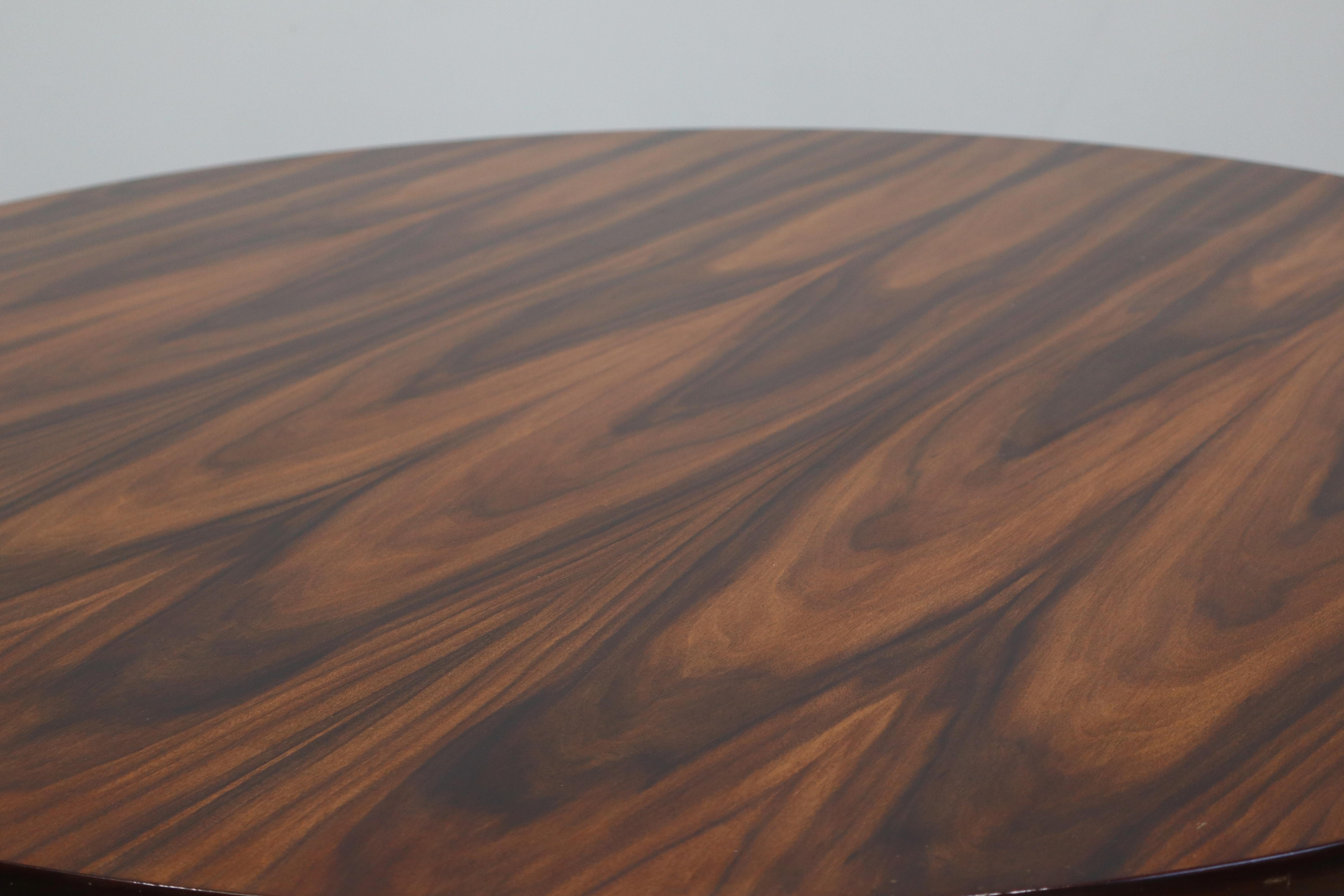 Rare table ronde Angelo Mangiarotti Bernini, pied en bronze et plateau en bois, 1957 en vente 4