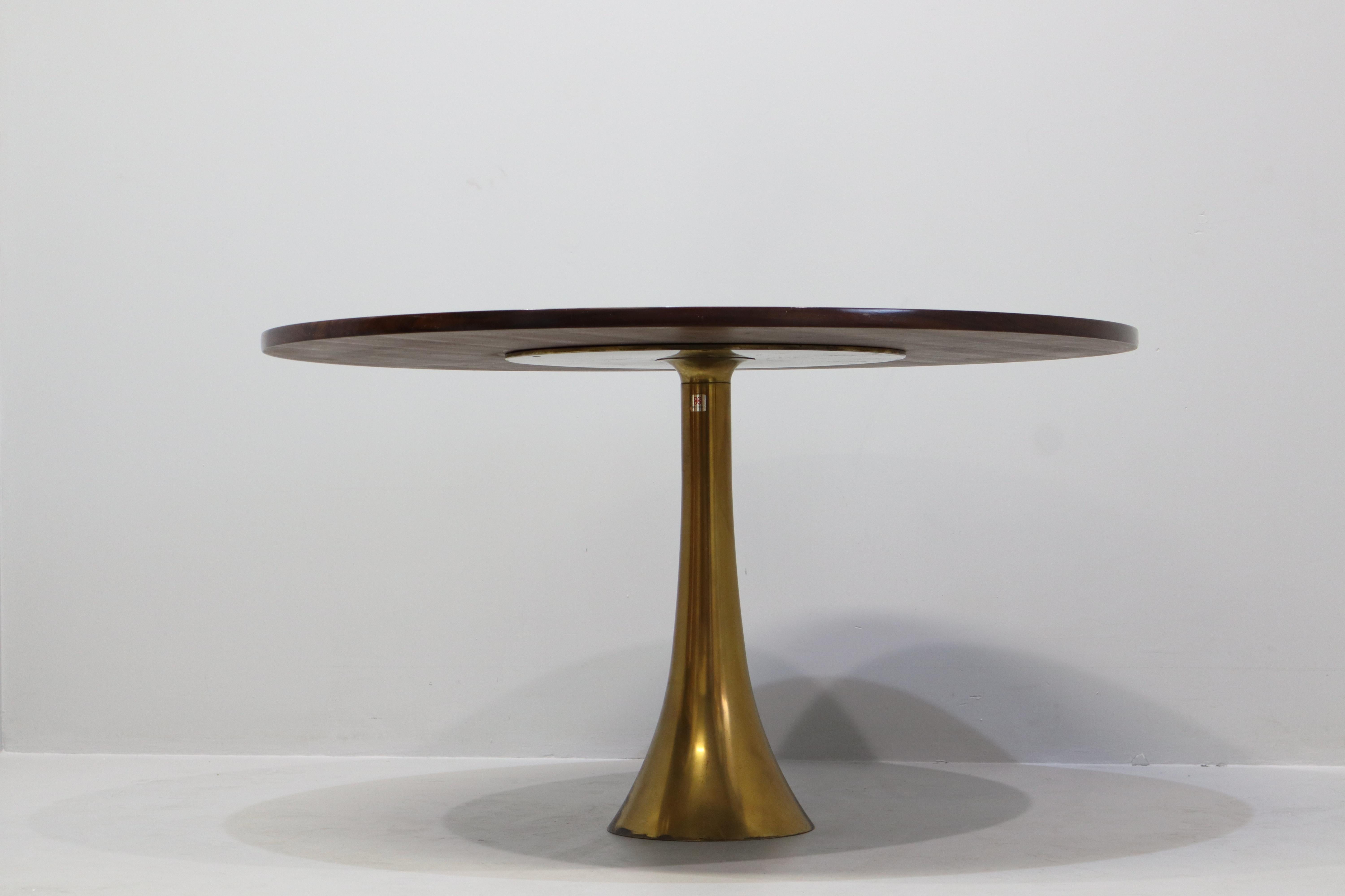 Rare table ronde Angelo Mangiarotti Bernini, pied en bronze et plateau en bois, 1957 en vente 7