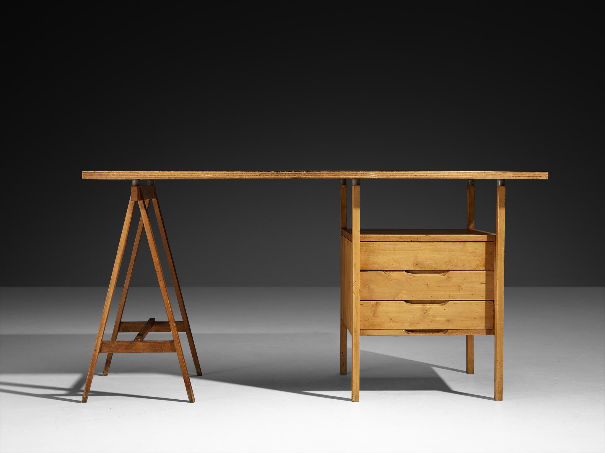 Italian Rare Angelo Mangiarotti Writing Desk in Walnut from Own Studio For Sale