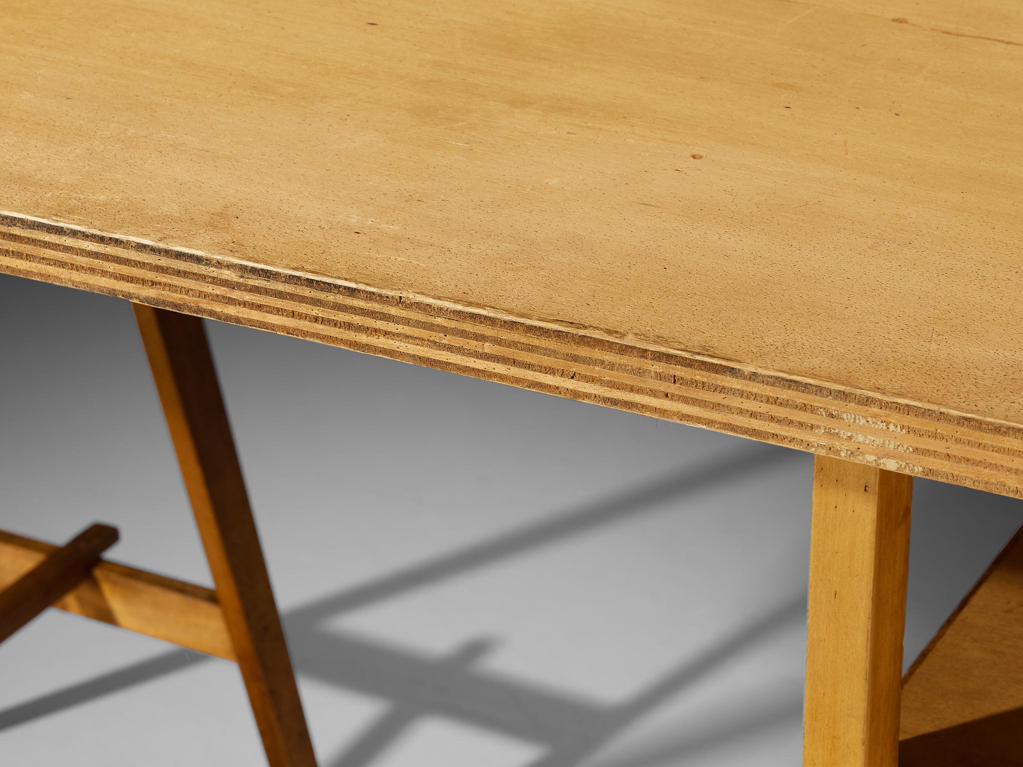 Rare Angelo Mangiarotti Writing Desk in Walnut from Own Studio For Sale 3