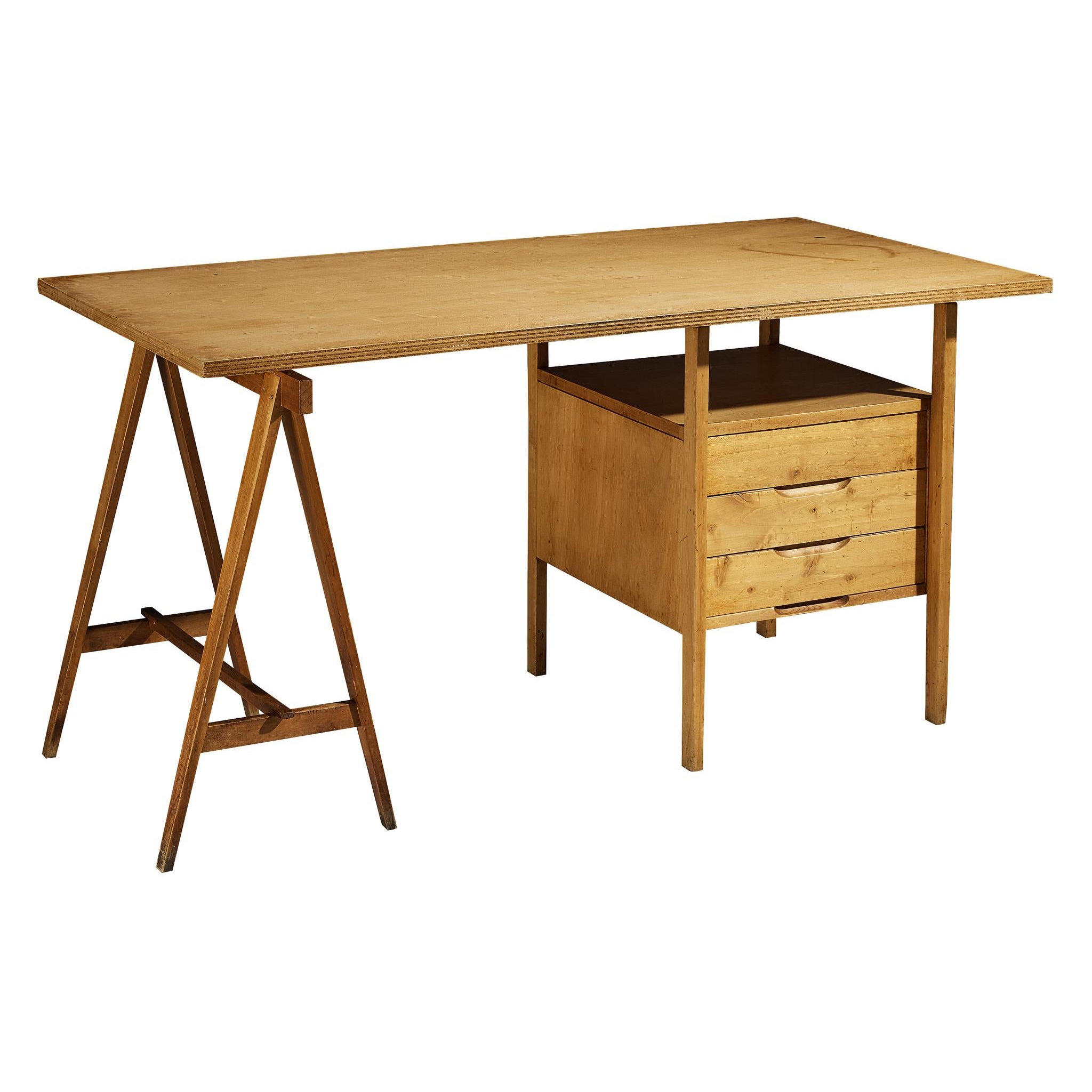 Rare Angelo Mangiarotti Writing Desk in Walnut from Own Studio For Sale