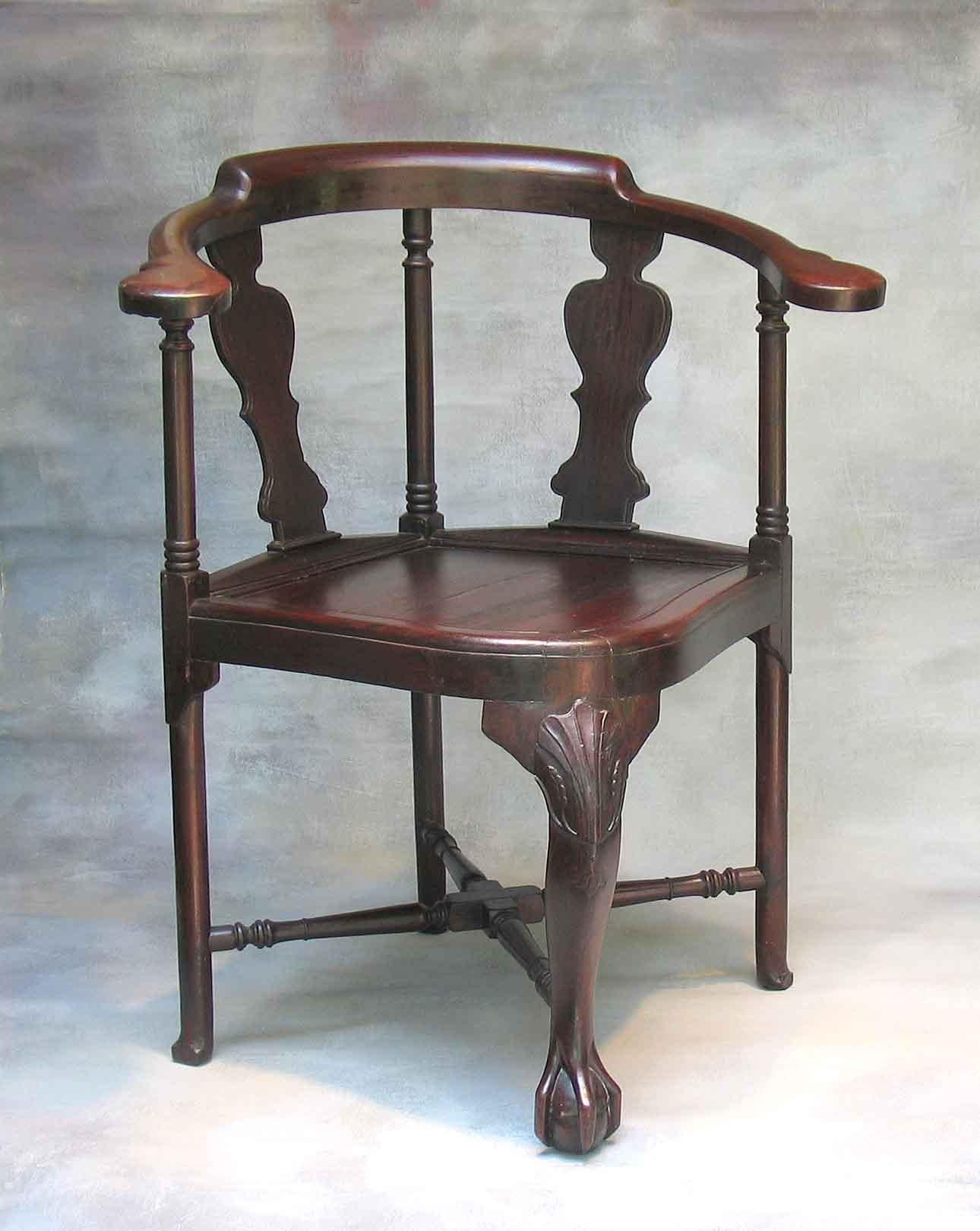 Chinese Chippendale Rare Anglo-Chinese Hongmu Corner Chair of George II Style Early 19th Century For Sale