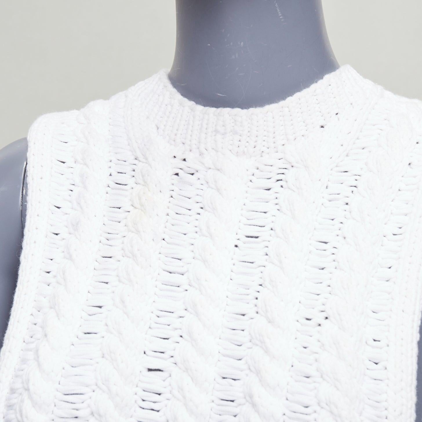 rare ANN DEMEULEMEESTER gilet en grosse maille blanche à ourlet bouclé L en vente 2