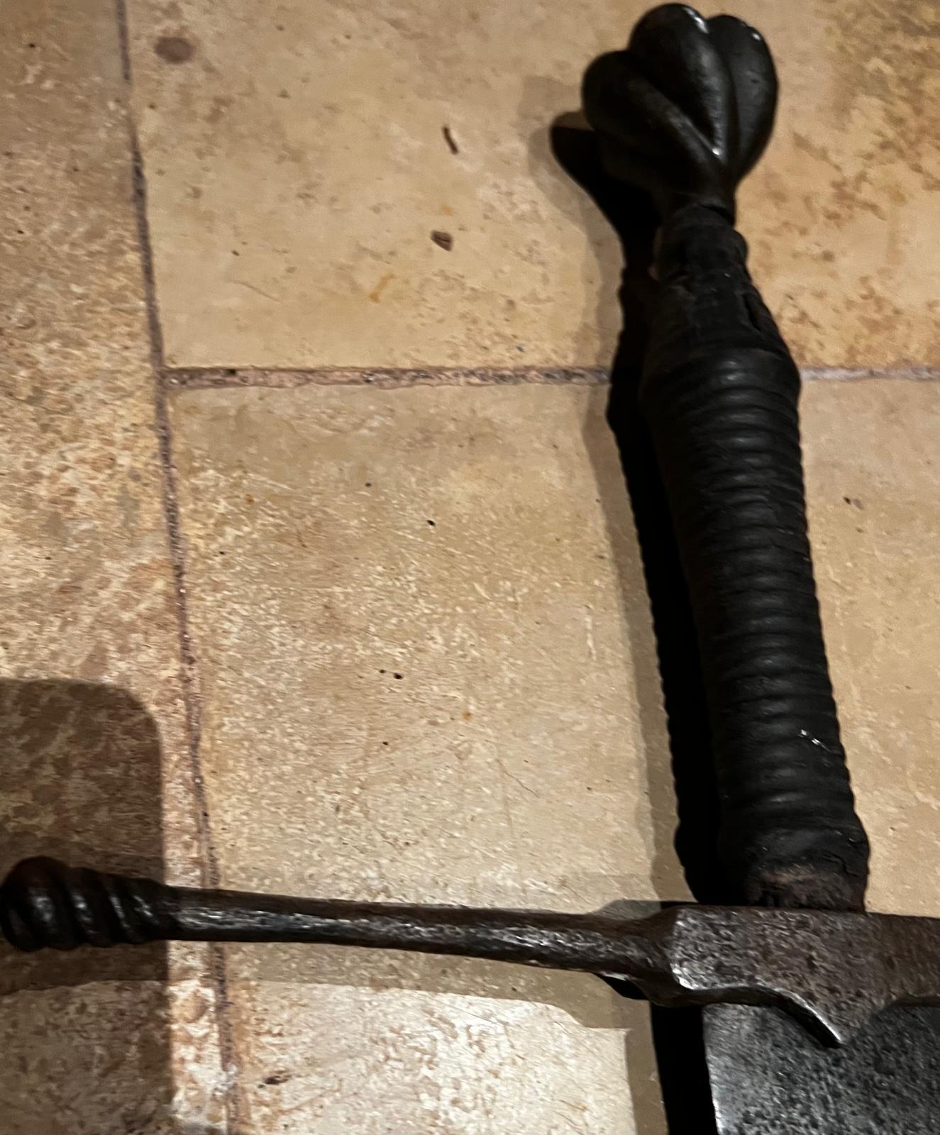 Rara Espada Antigua Zweihänder de Mano y Media del Siglo XVI del Sur de Alemania en venta 6