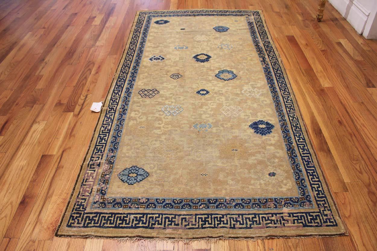 18th Century and Earlier Nazmiyal Antique 17th Century Chinese Ningsia Rug. Size: 4 ft 7 in x 9 ft 