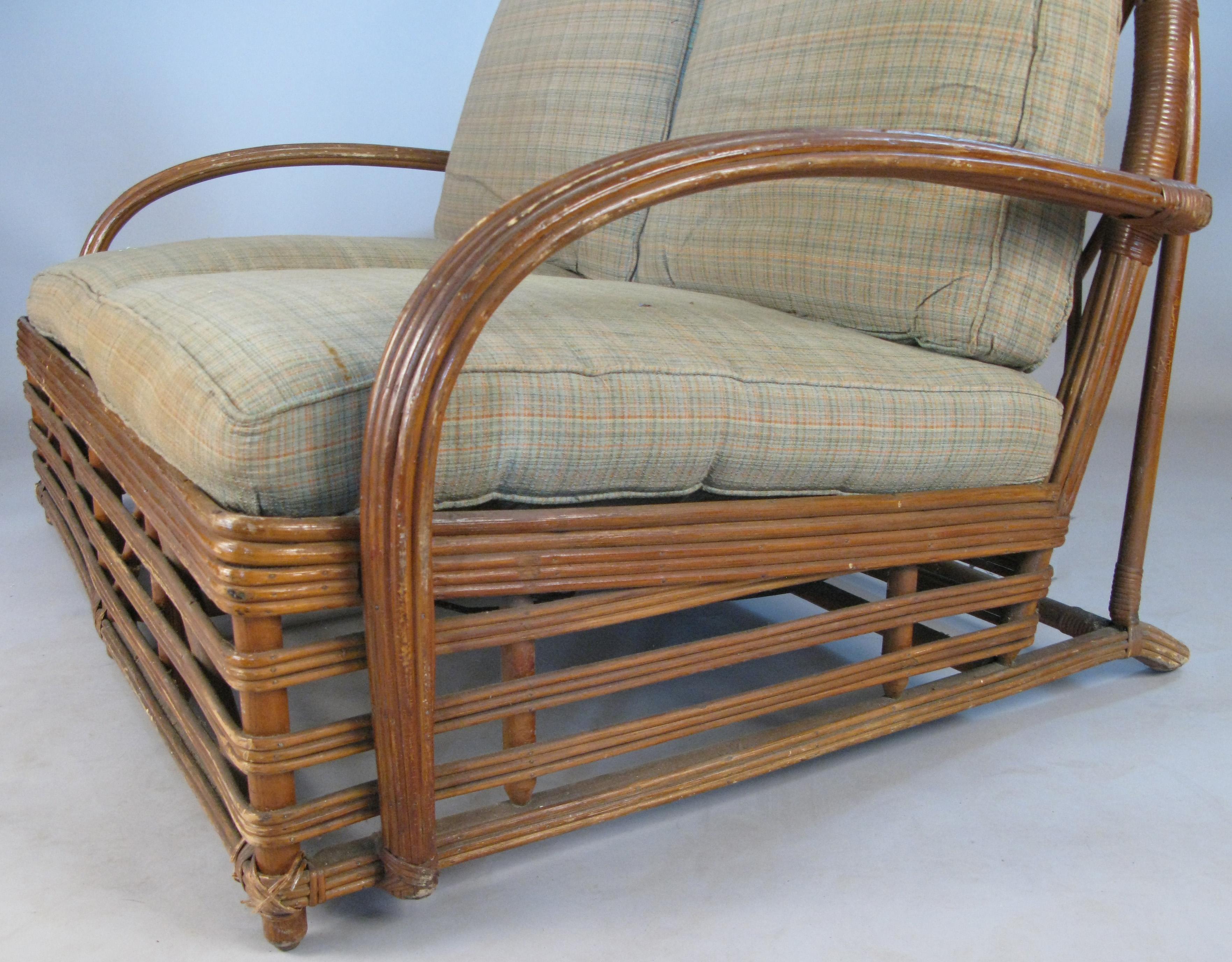 Mid-20th Century Rare Antique 1940s Arch Top Rattan Settee by Heywood Wakefield