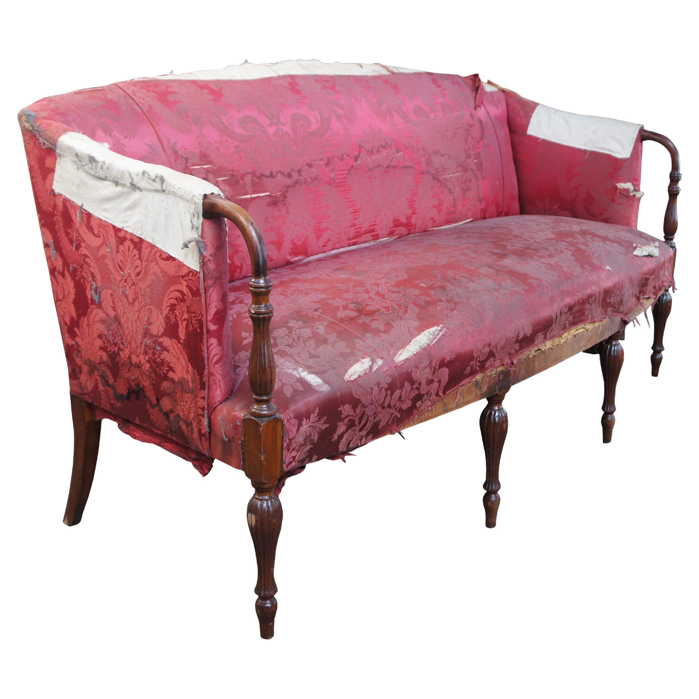 Seltenes antikes geschnitztes amerikanisches Federal Mahagoni-Sofa-Sessel aus dem 19. Jahrhundert