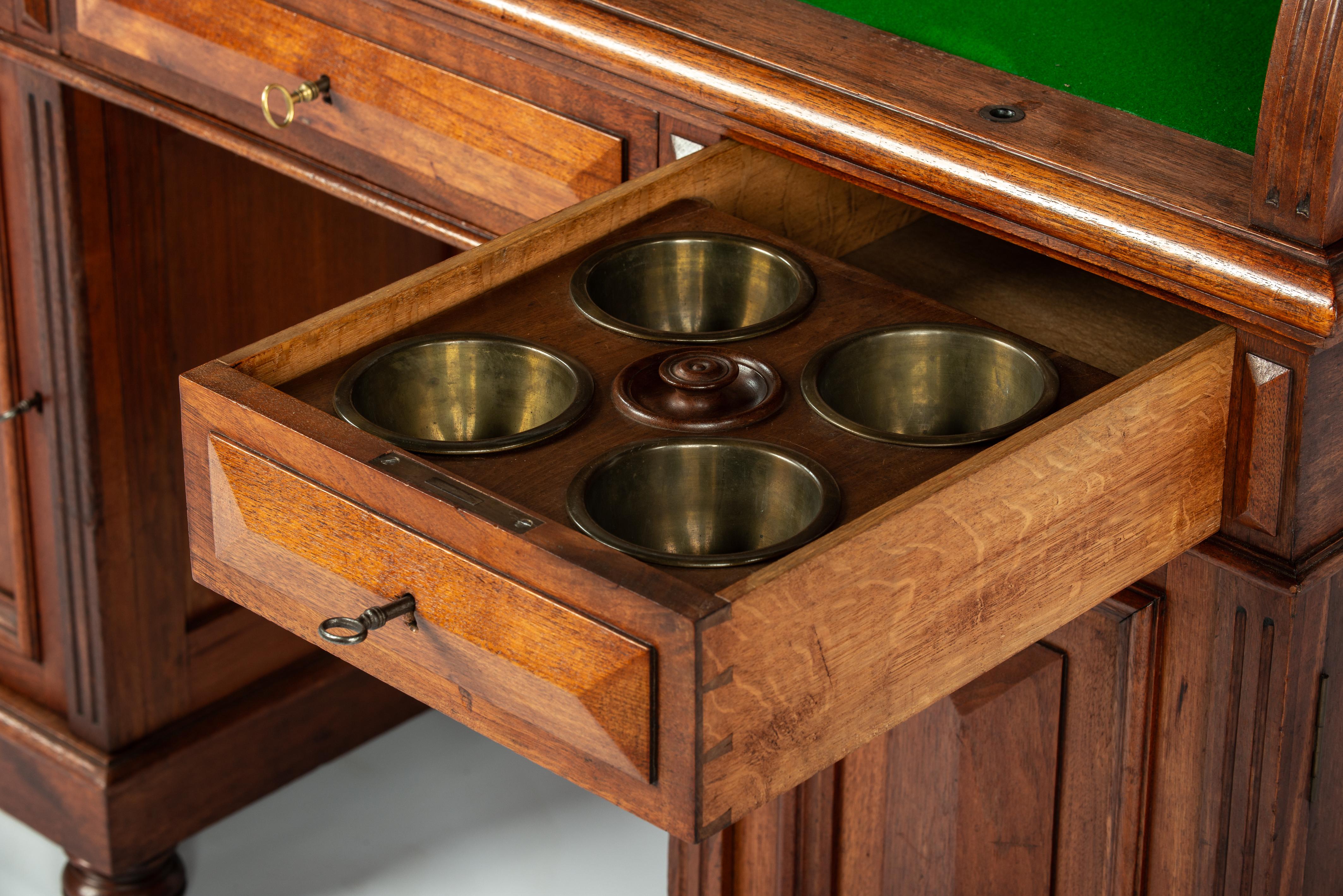Rare Antique 19th century Dutch warm honey color  classic Cylinder Desk For Sale 4