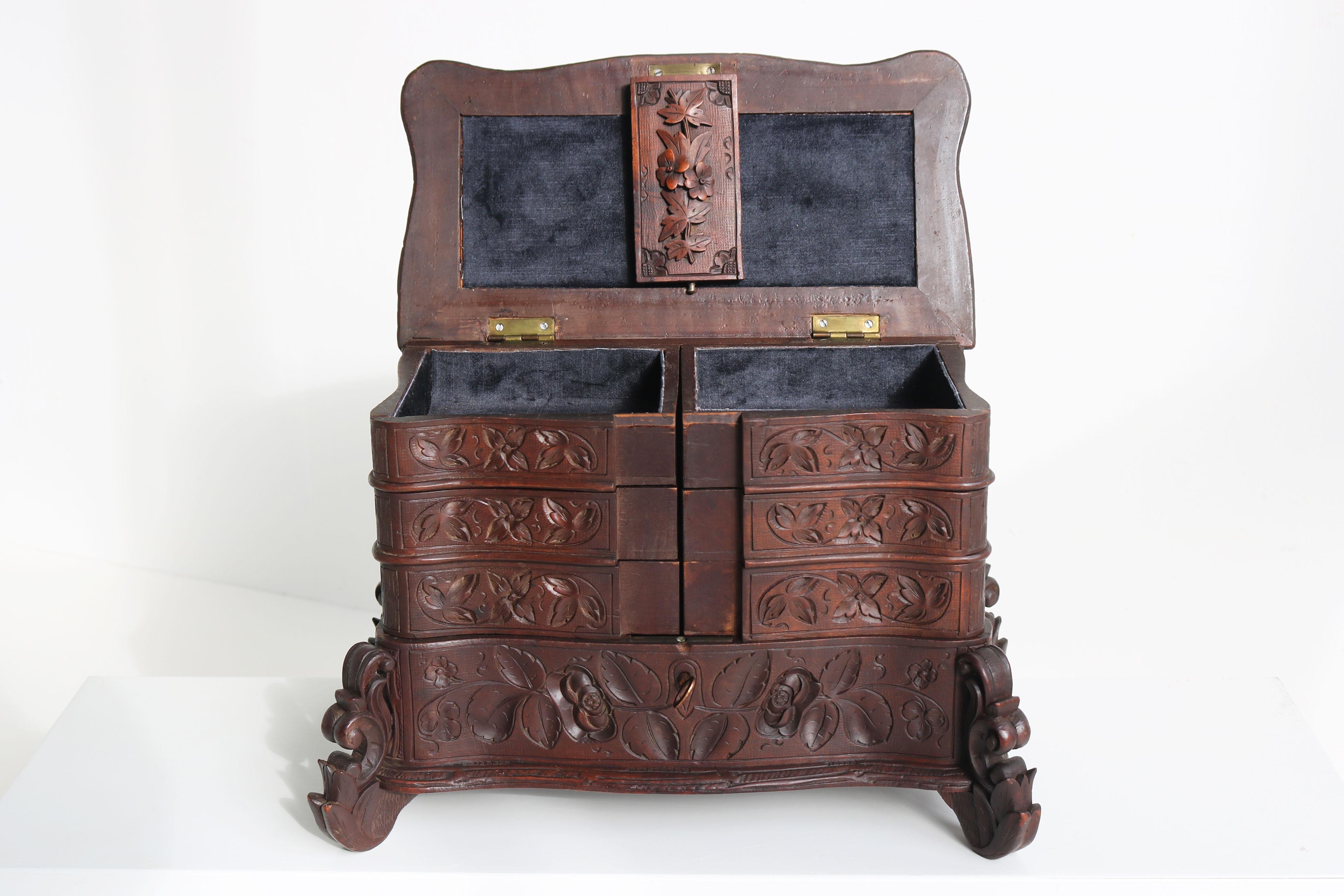 Rare Antique 4 Tier Black Forest Jewelry Box Fruitwood 19th Century Hand Carved In Good Condition For Sale In Ijzendijke, NL