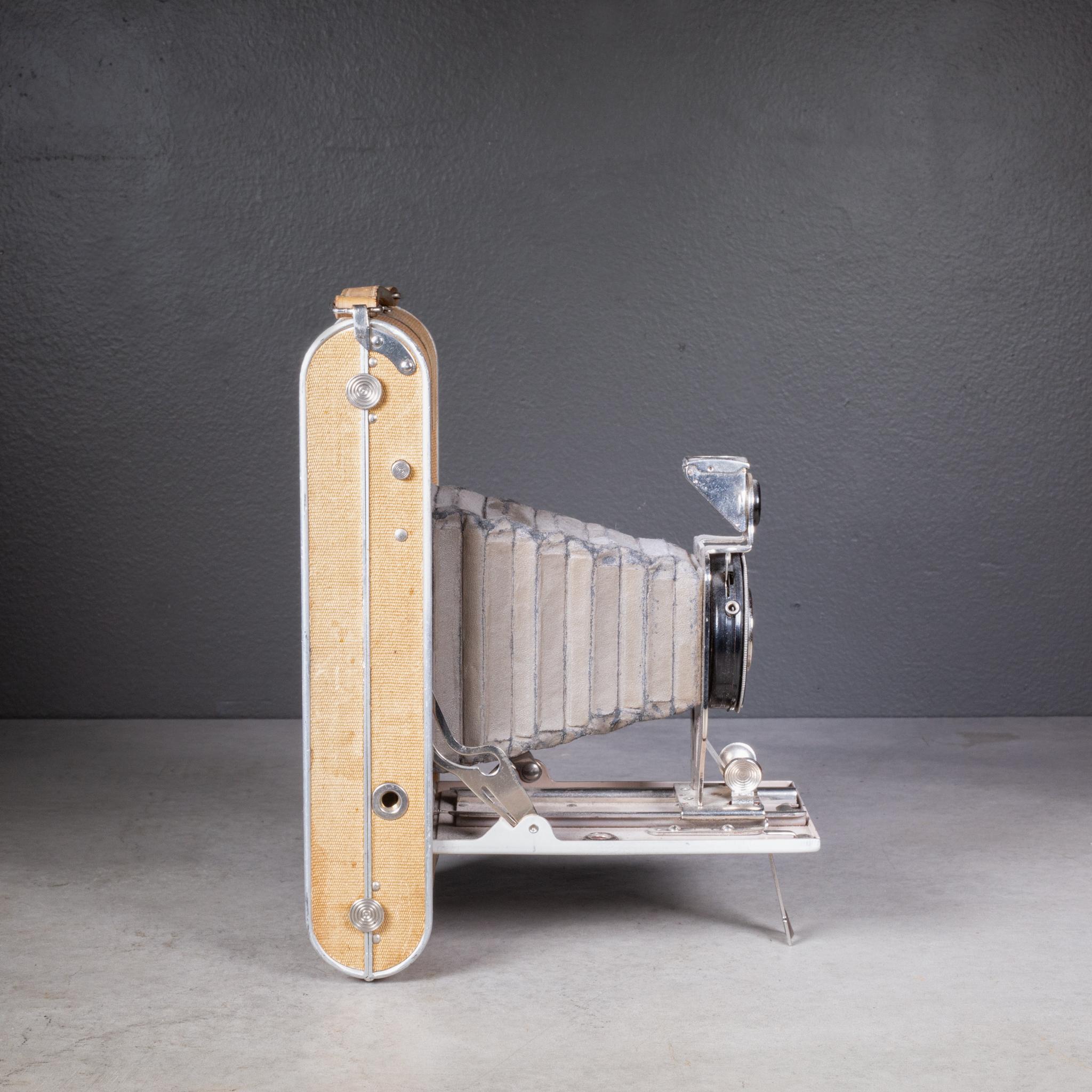 Rare Antique Agfa Ansco Readyset Traveler Folding Camera c.1930 In Good Condition For Sale In San Francisco, CA