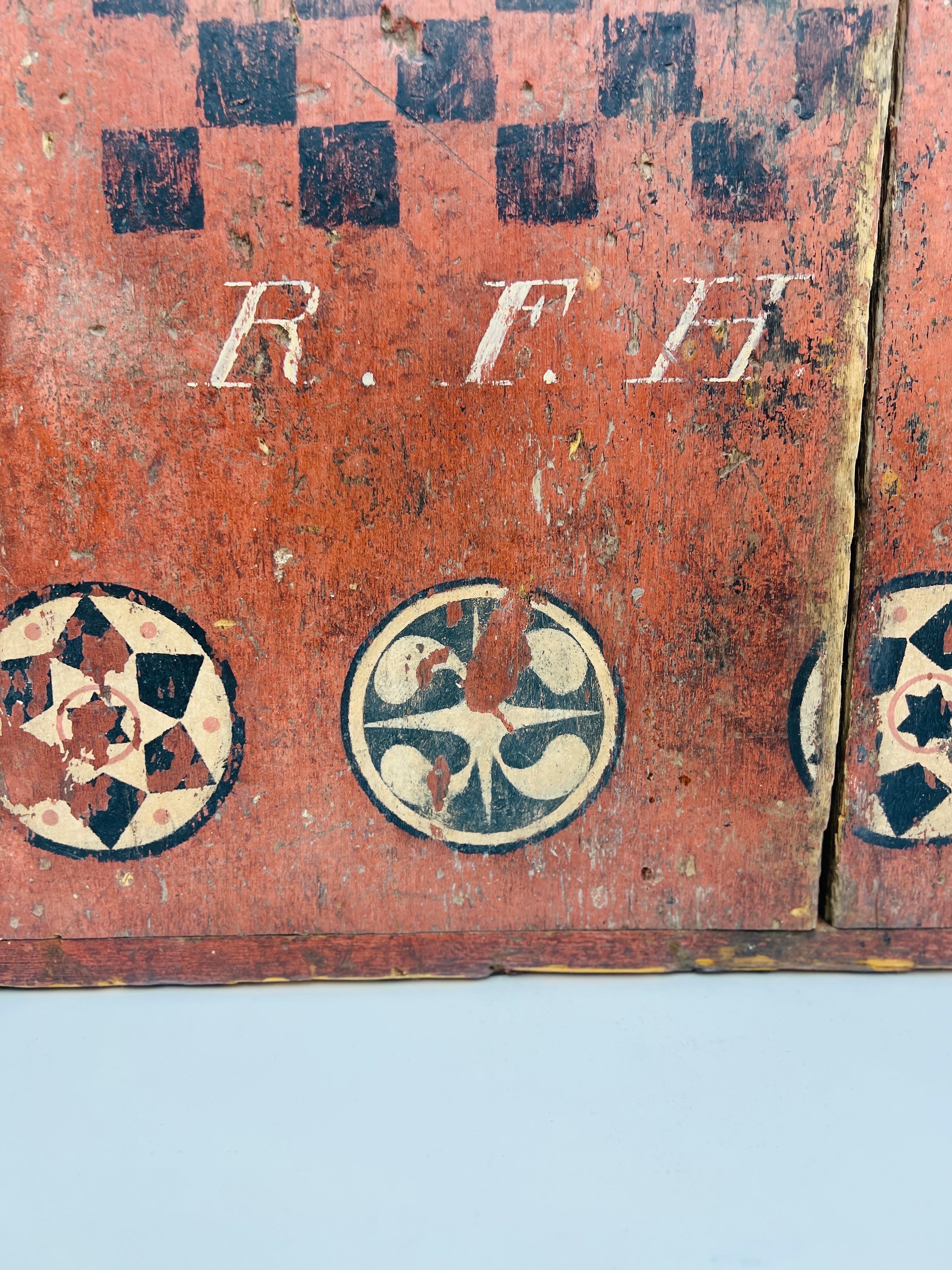 Rare Antique American Folk Art Primitive 1814 Checkers Game Board In Fair Condition For Sale In Atlanta, GA