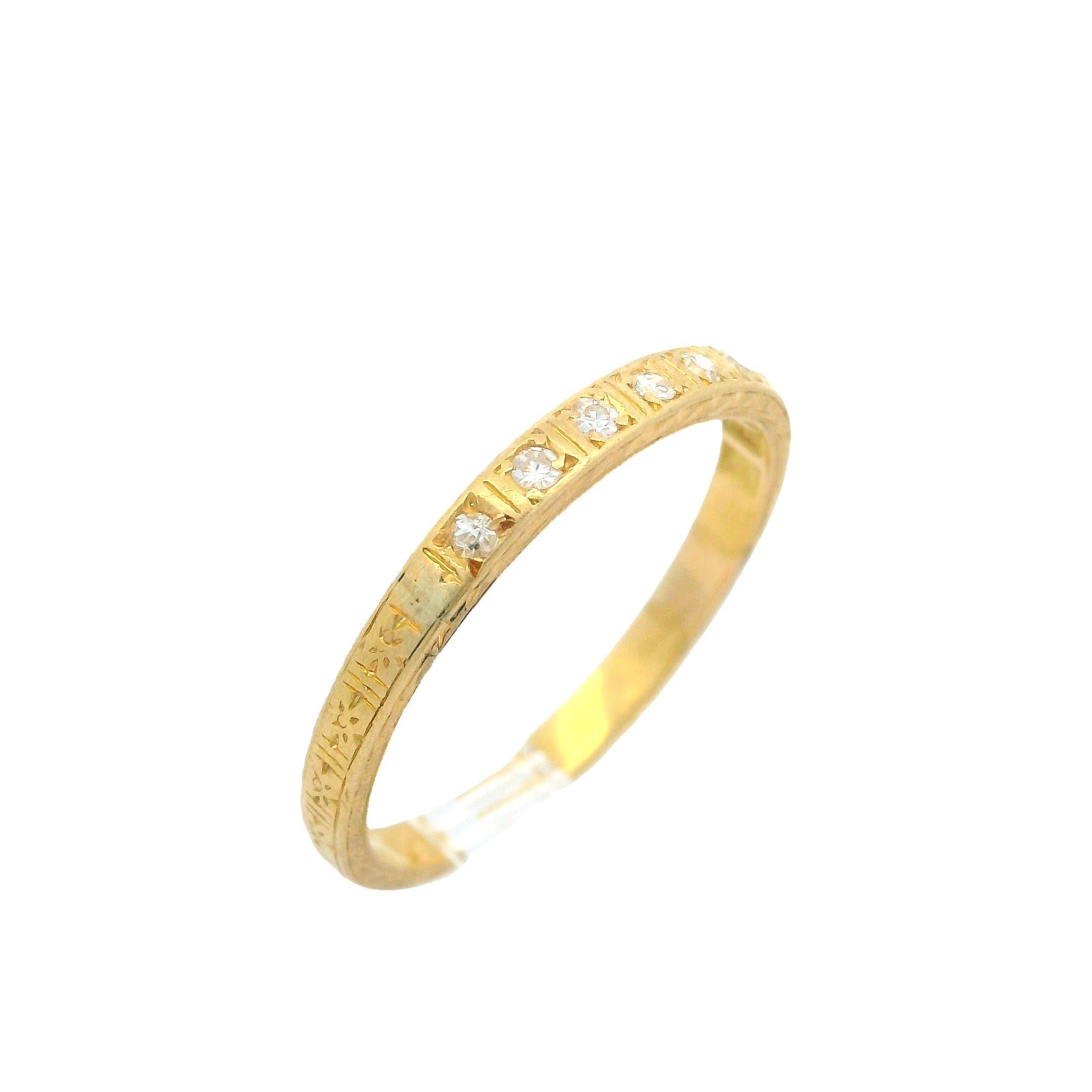 Single Cut Rare Antique Art Deco 18k Yellow Gold 0.14ctw Diamond Etched Filigree Band Ring For Sale