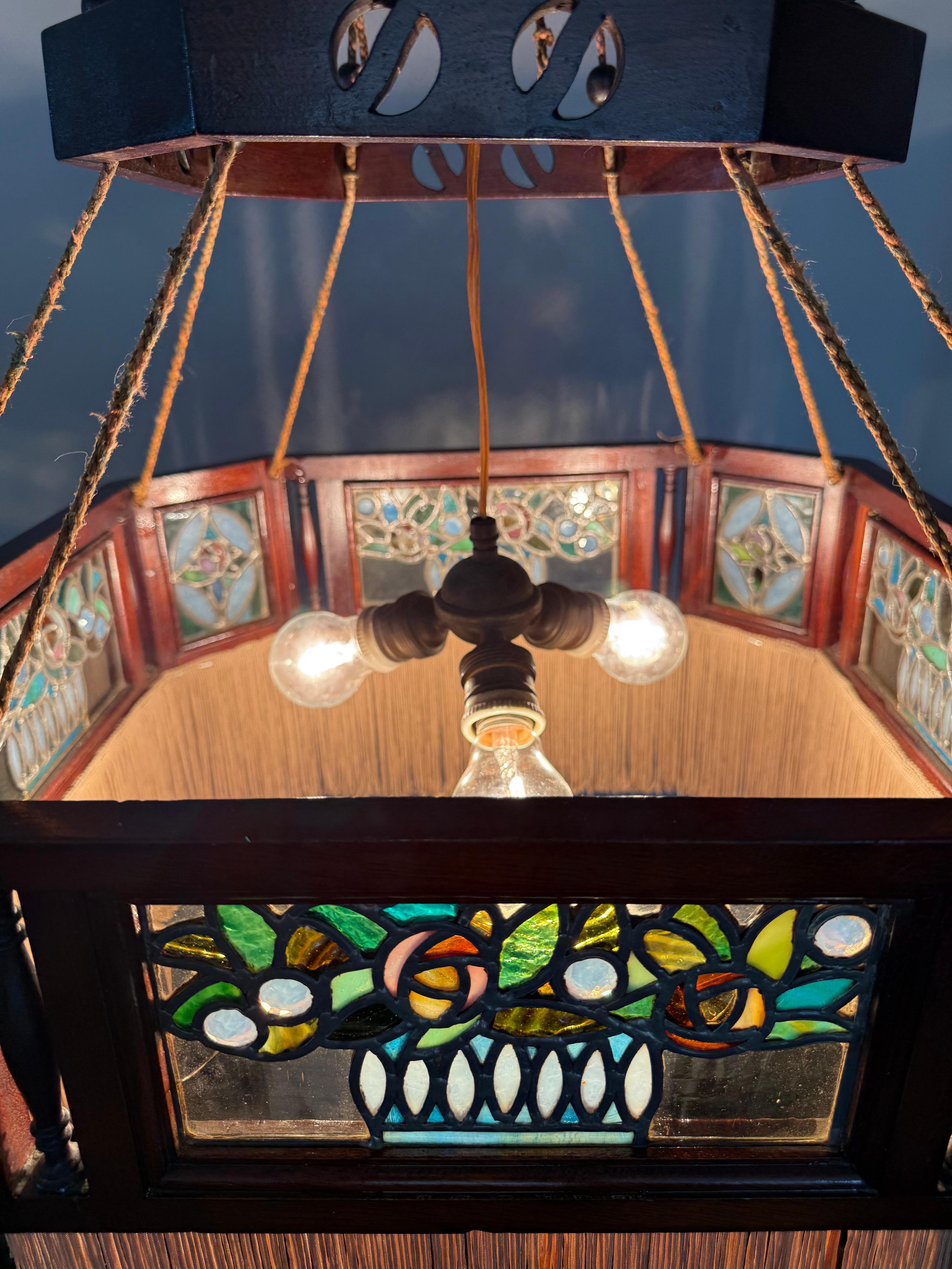 Rare Antiquité, Arts & Crafts Chandelier Pendentif w. Vitrail Mackintosh Rose en vente 6