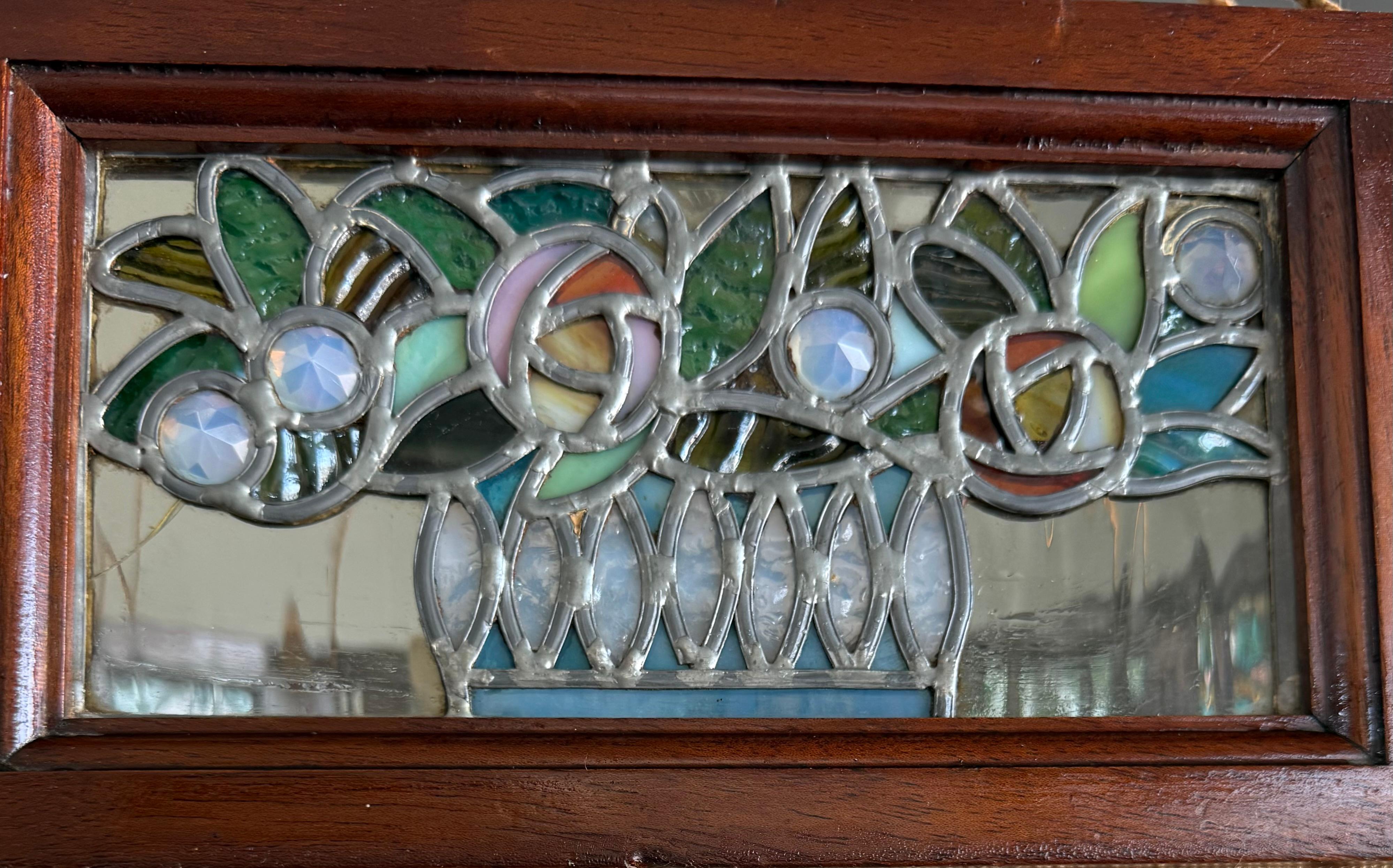 Arts and Crafts Rare Antiquité, Arts & Crafts Chandelier Pendentif w. Vitrail Mackintosh Rose en vente