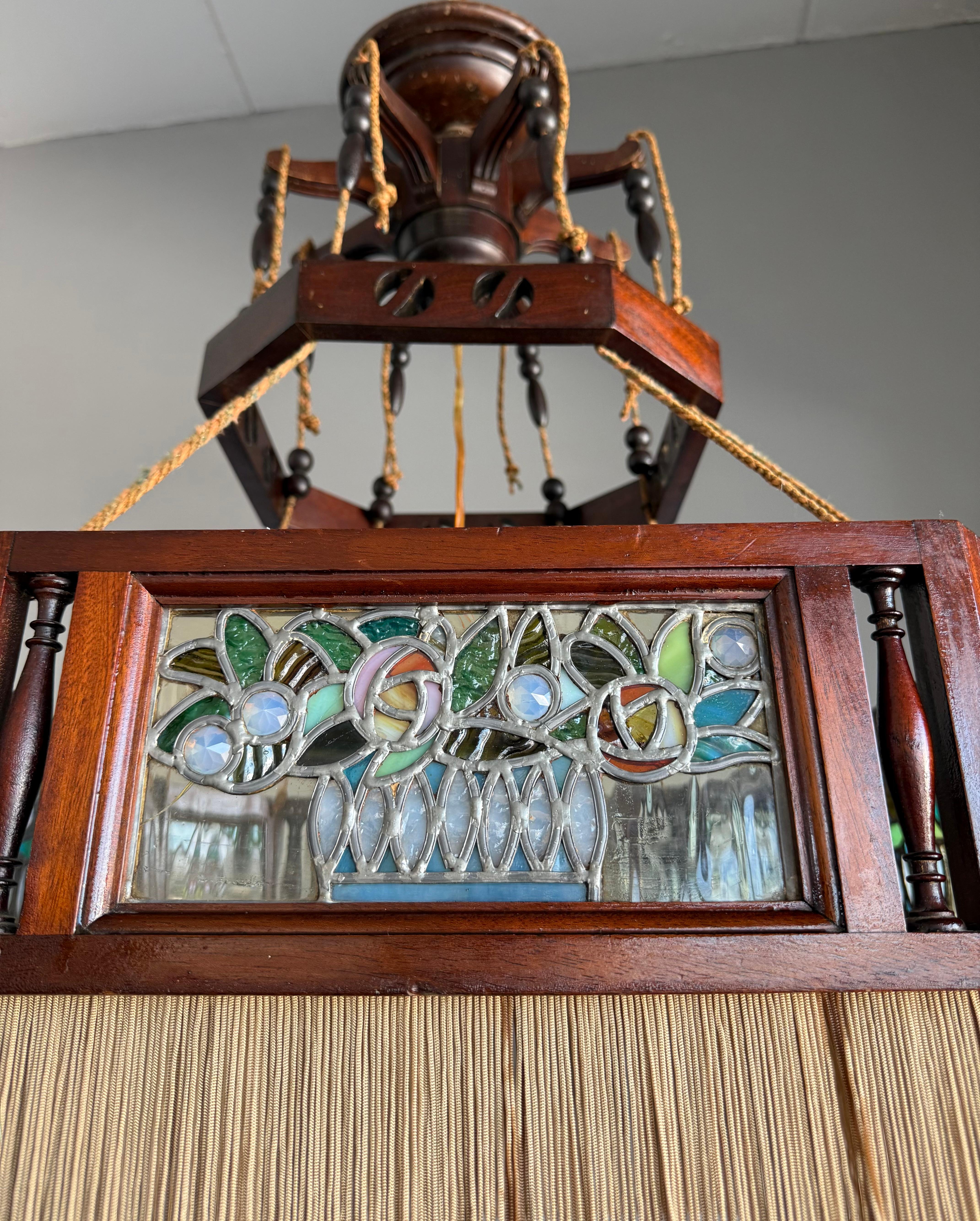 Rare Antiquité, Arts & Crafts Chandelier Pendentif w. Vitrail Mackintosh Rose Bon état - En vente à Lisse, NL