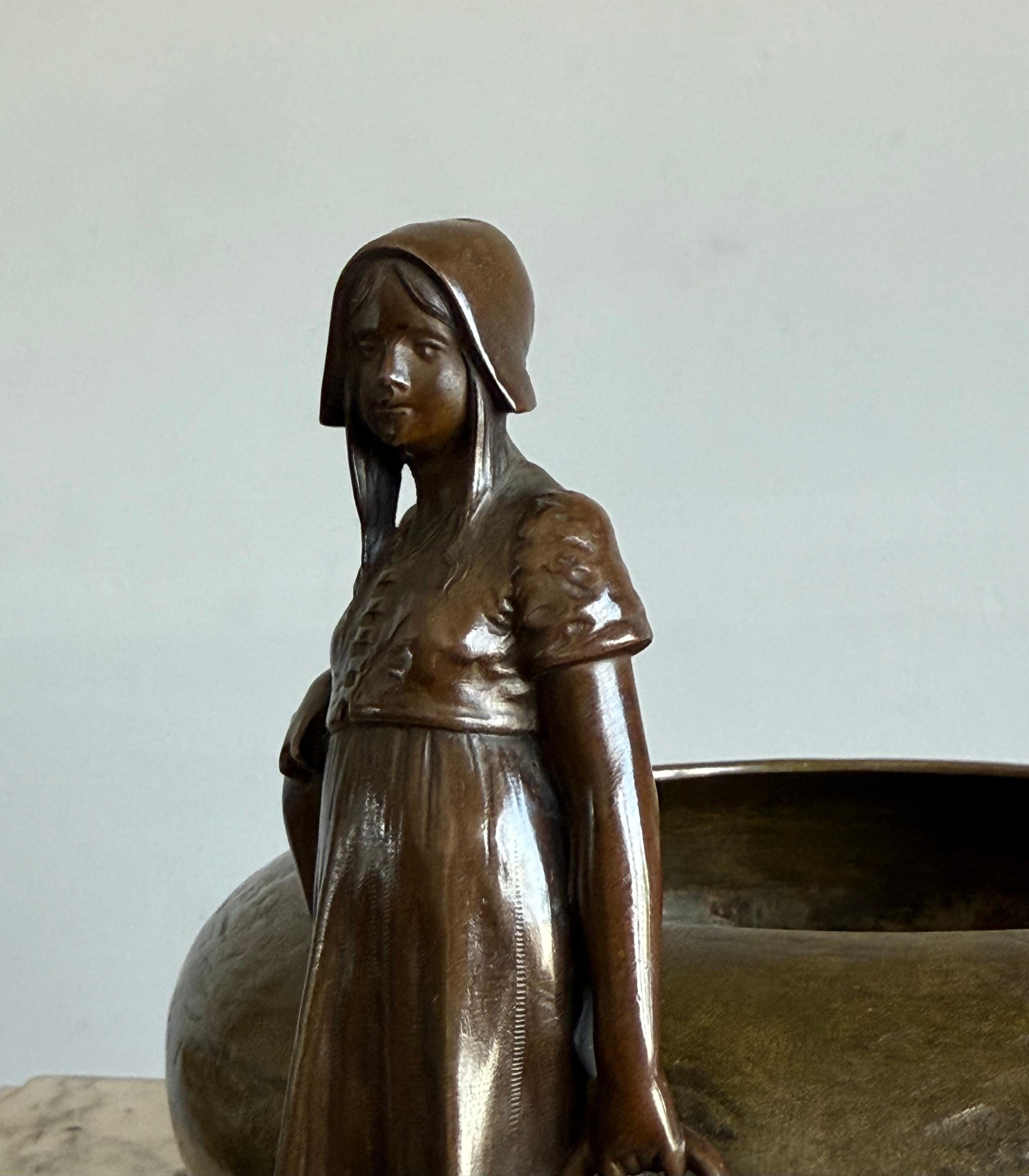 Rare Antique Austrian Bronze Jardinière with Country Girl Figure, Jugendstil Era For Sale 6
