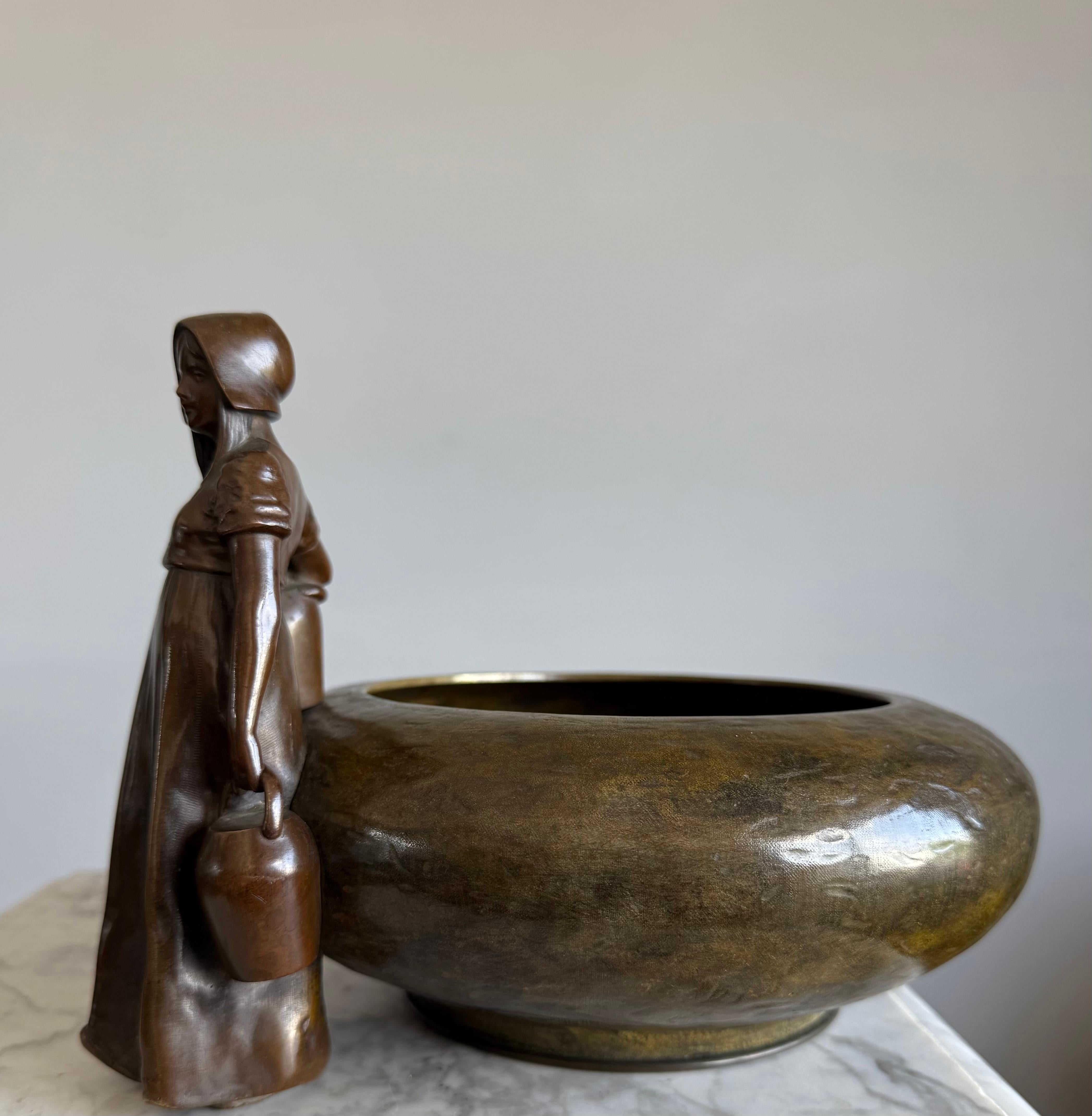 Rare Antique Austrian Bronze Jardinière with Country Girl Figure, Jugendstil Era For Sale 8