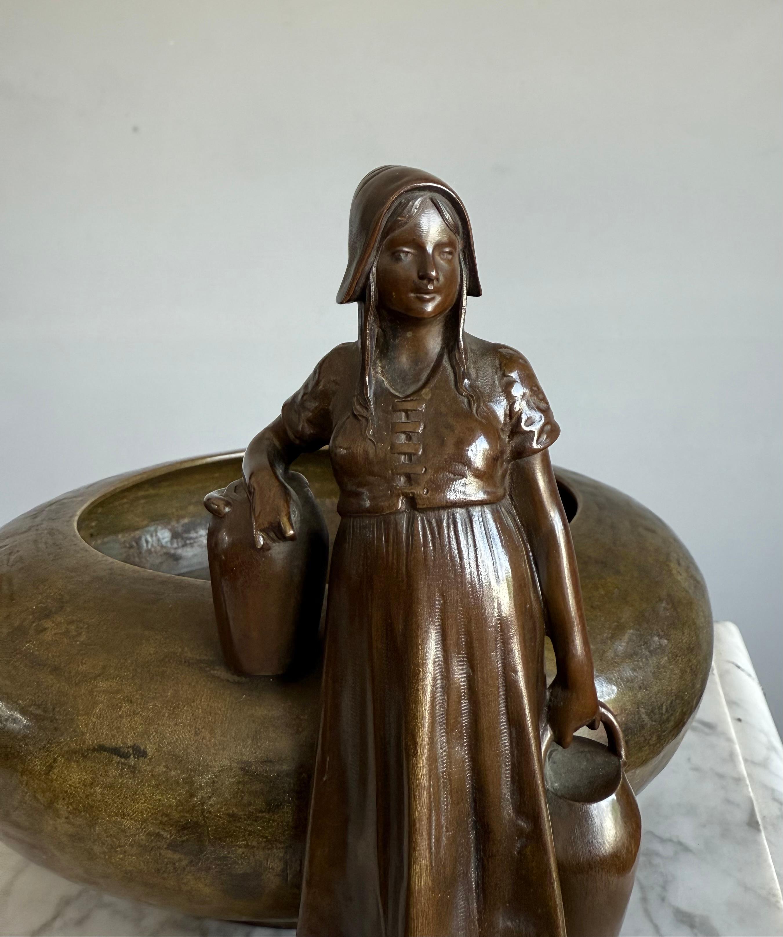 Rare Antique Austrian Bronze Jardinière with Country Girl Figure, Jugendstil Era For Sale 2