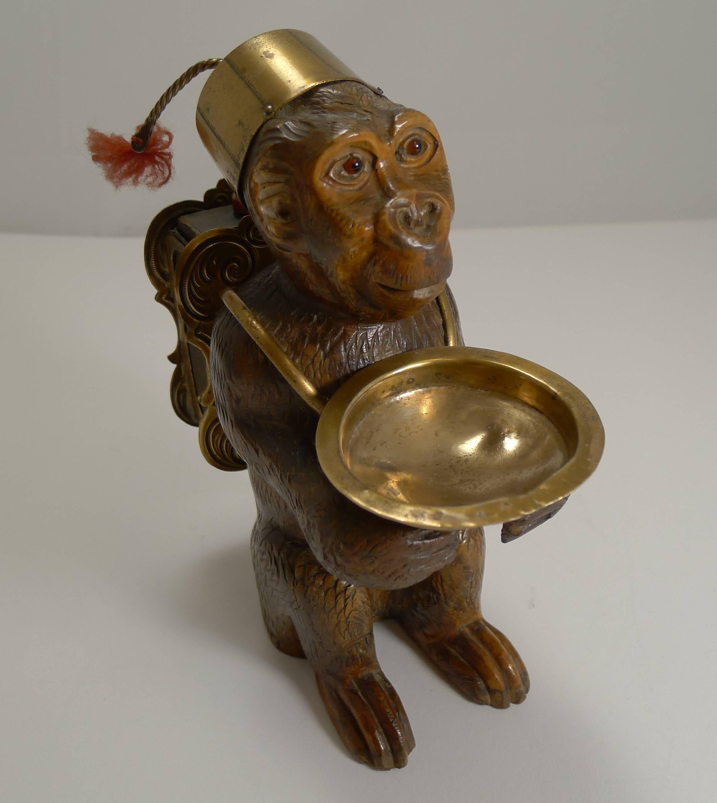 Rare Antique Black Forest Match Strike, Monkey with Glass Eyes, circa 1900 3