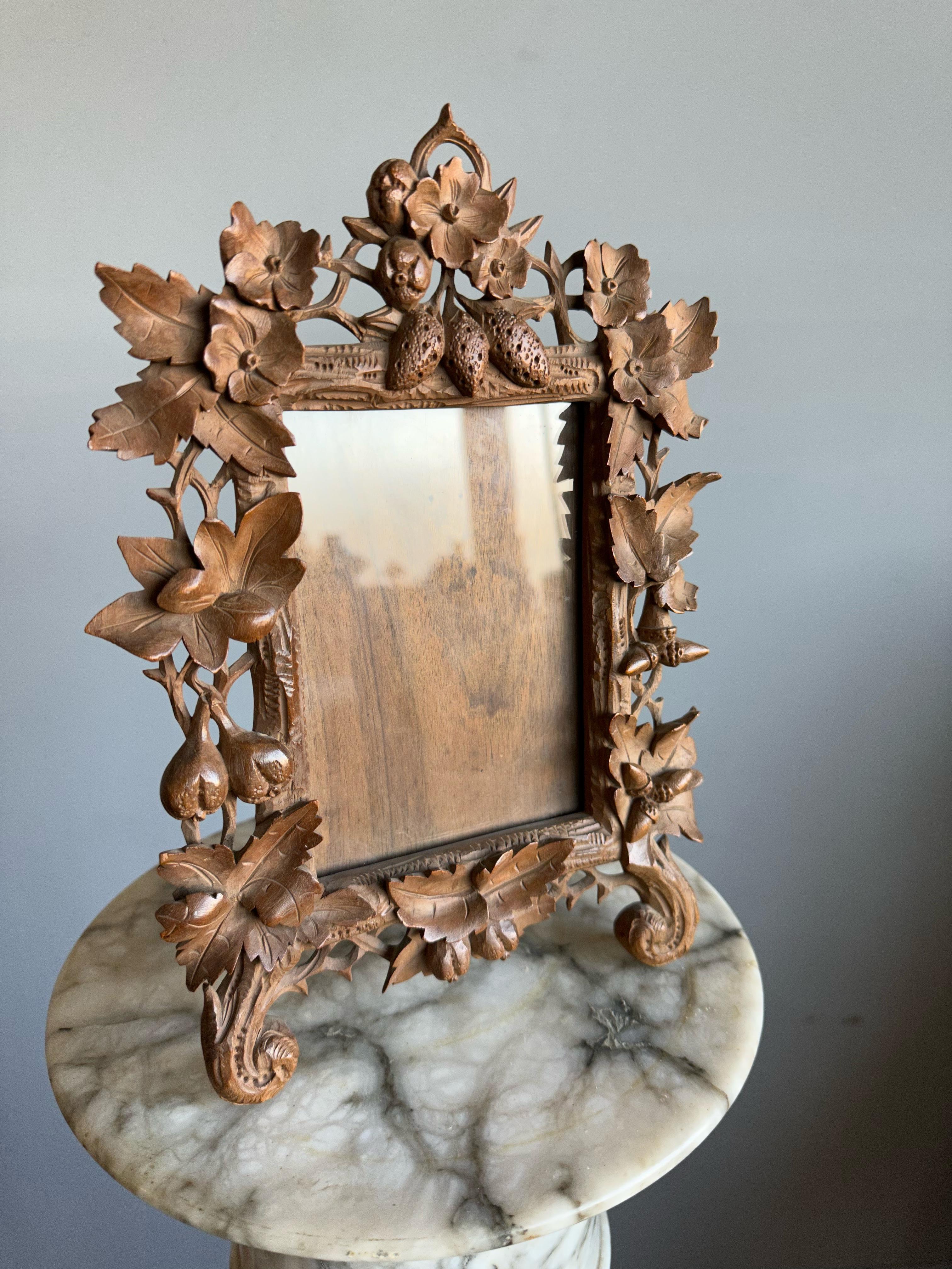 Rare Antique Black Forest Museum Quality Carved Nutwood Table Picture Frame 8
