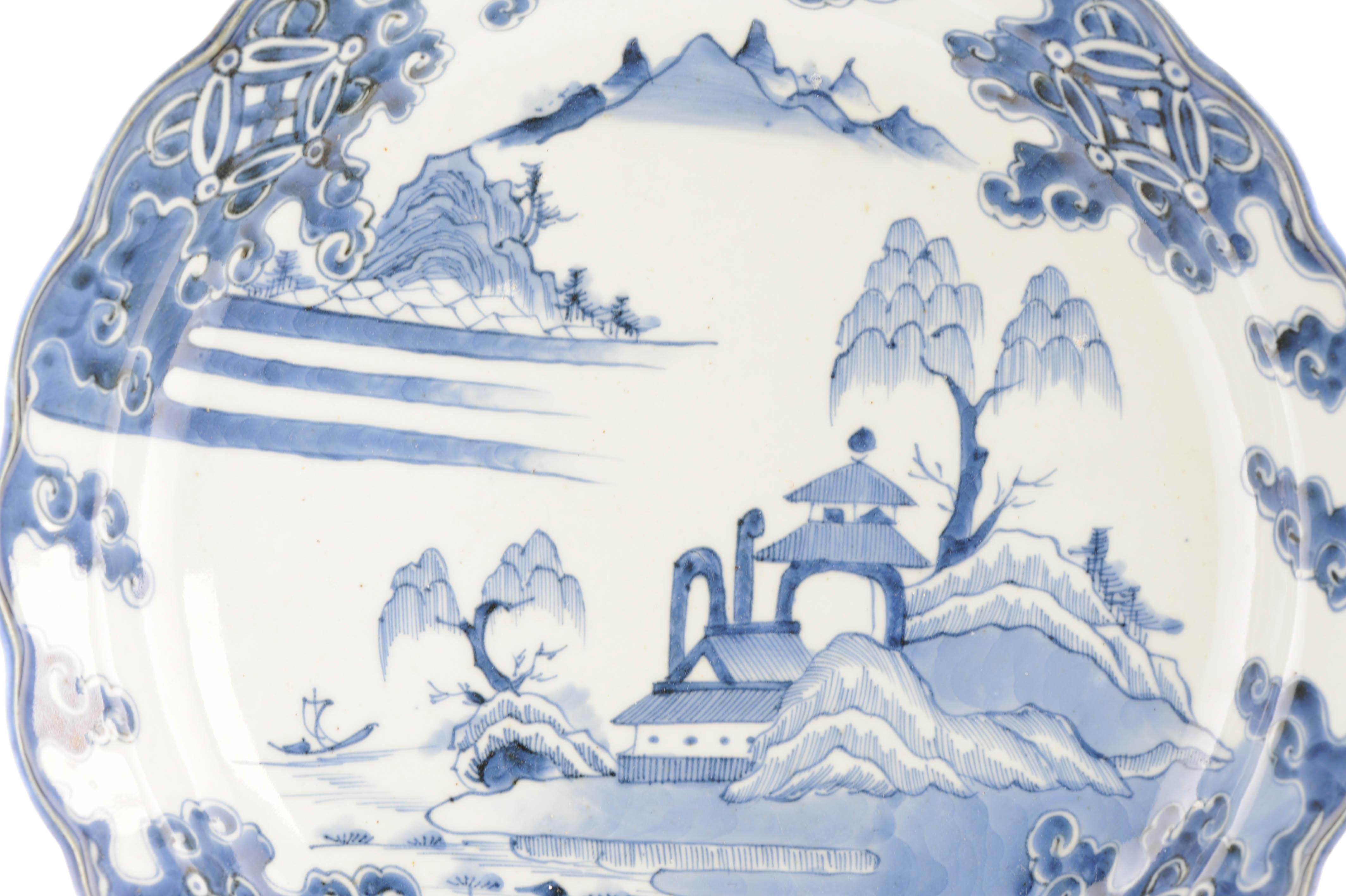 Rare Antique Edo period Ca 1680 -1700 Japanese Porcelain Plate Arita Dish For Sale 1