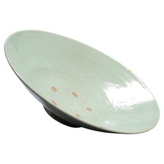 Seltene antike Arita-Schale aus japanischem Porzellan aus der japanischen Celadon-Zeit der Edo-Periode