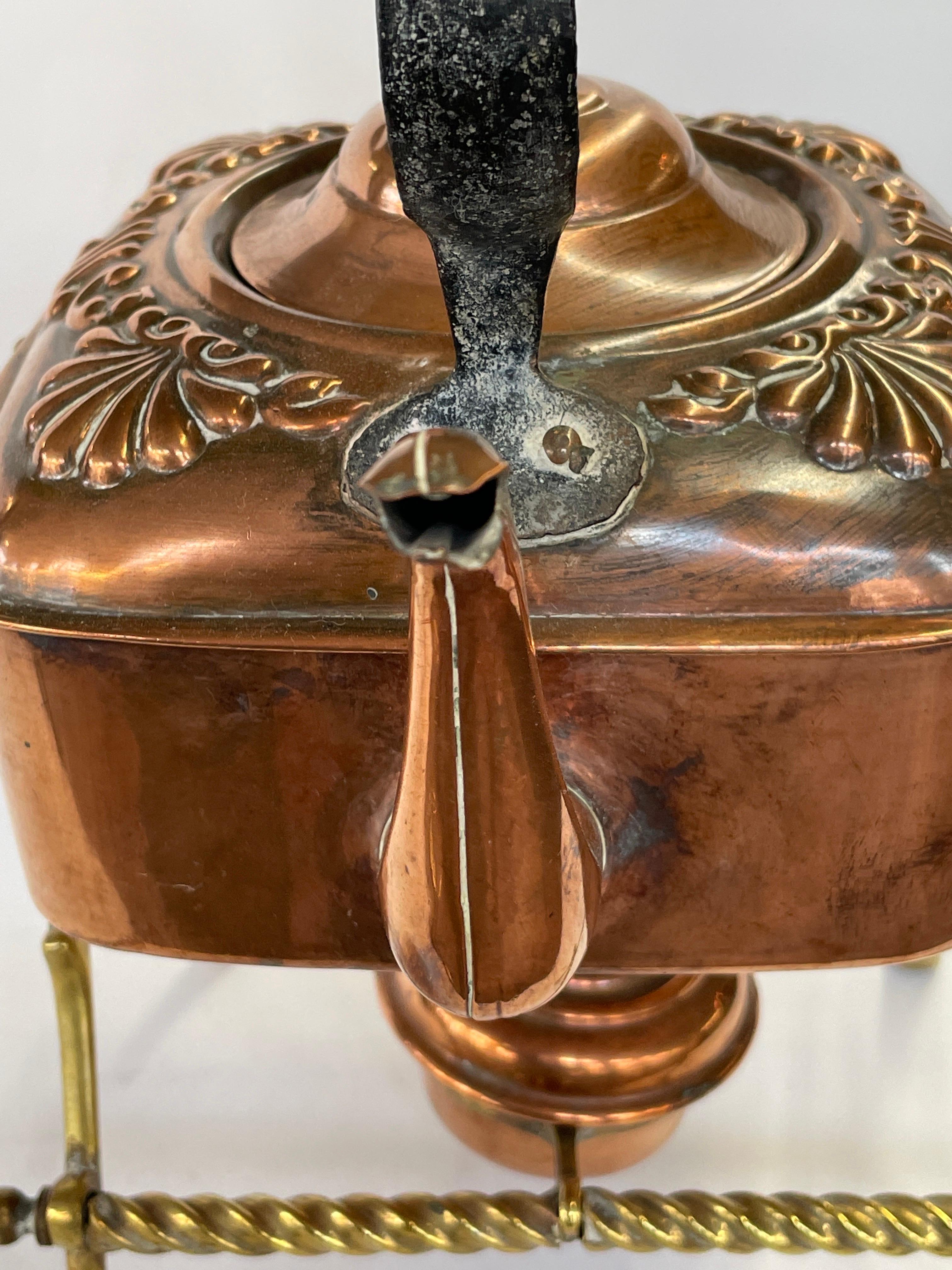 Rare Antique English Aesthetic Movt. Chased Copper Square Tea Kettle on Stand For Sale 4