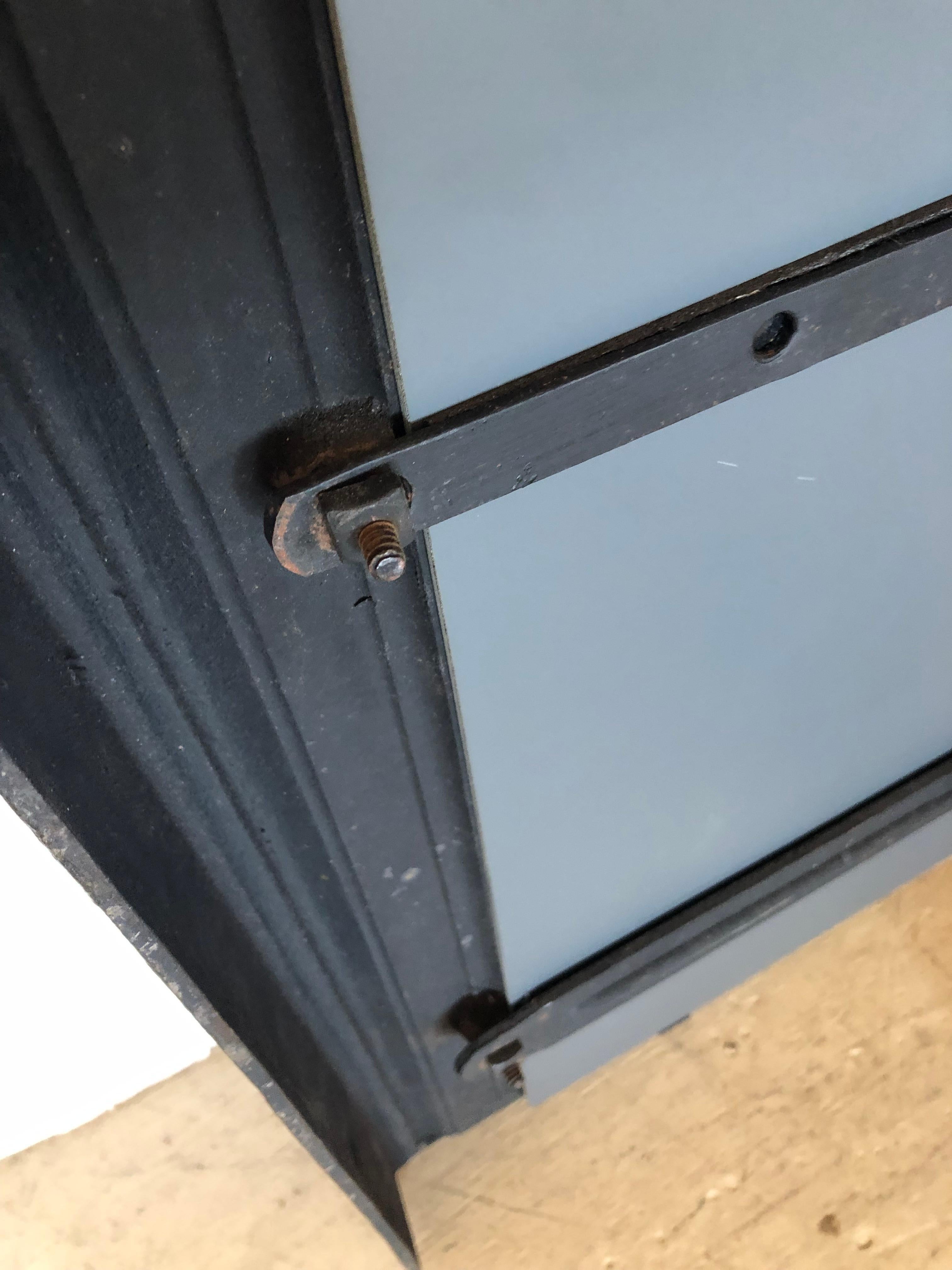 XIXe siècle Rare miroir architectural néoclassique anglais ancien en fer en vente