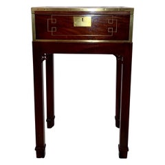 Rara scatola da viaggio antica in mogano inglese rilegata in ottone, circa 1800