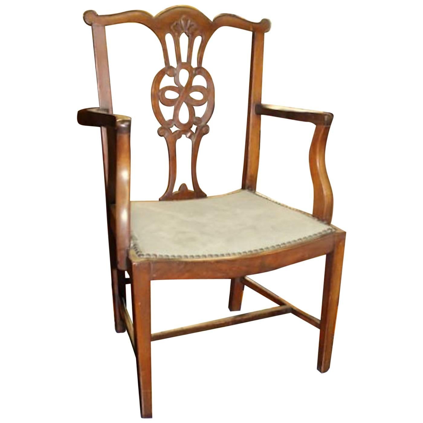 Rare Antique English Mahogany Chippendale Style Child's Chair