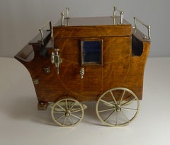Rare Antique English Oak Novelty Carriage Cigar Box / Humidor, Reg. 1904