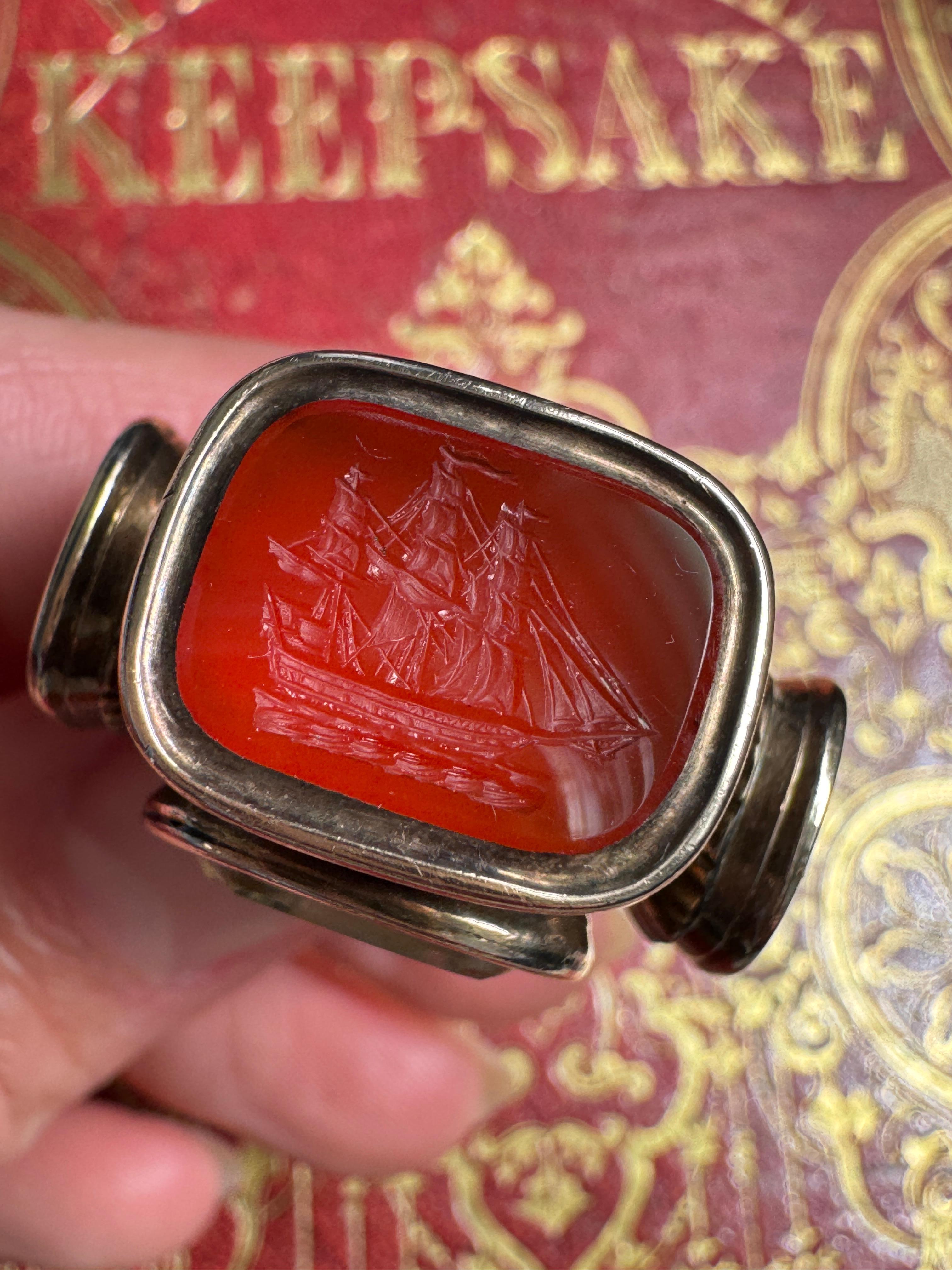 Rare pendentif en intaille à cinq faces pour montre de poche et porte-clés Unisexe en vente