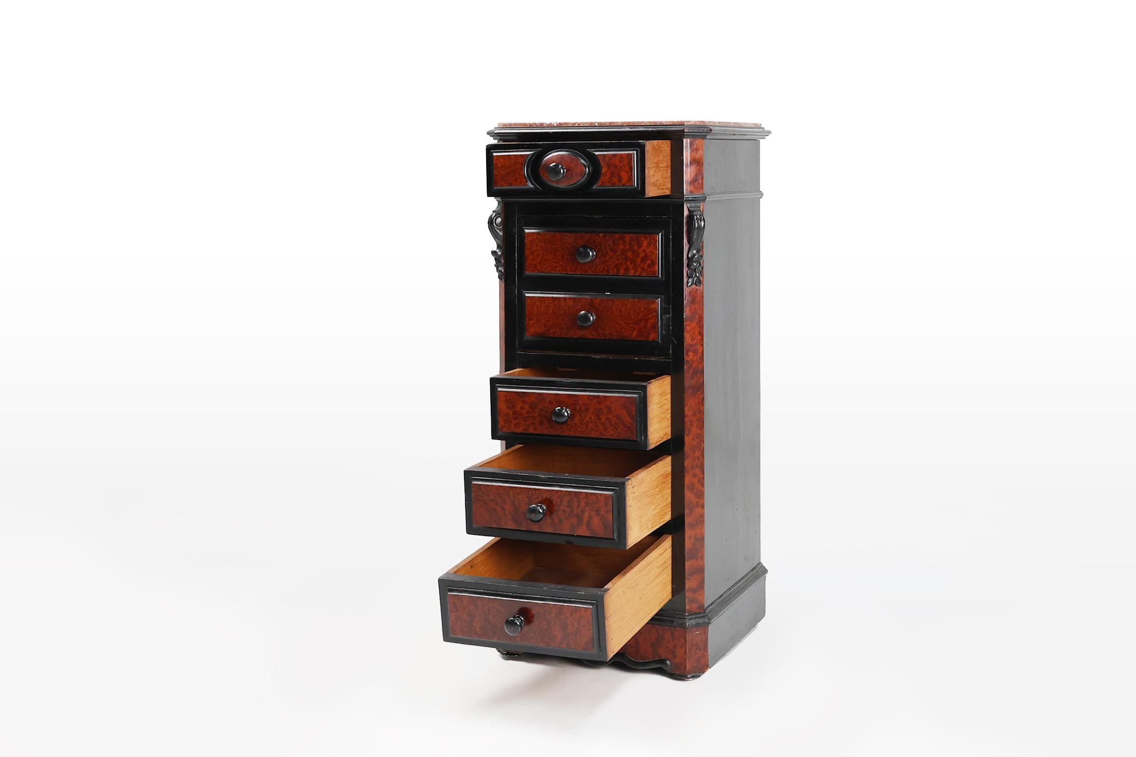 Rare Antique French chest of drawers in wood, burl veneer and marble, ca. 1850 For Sale 1