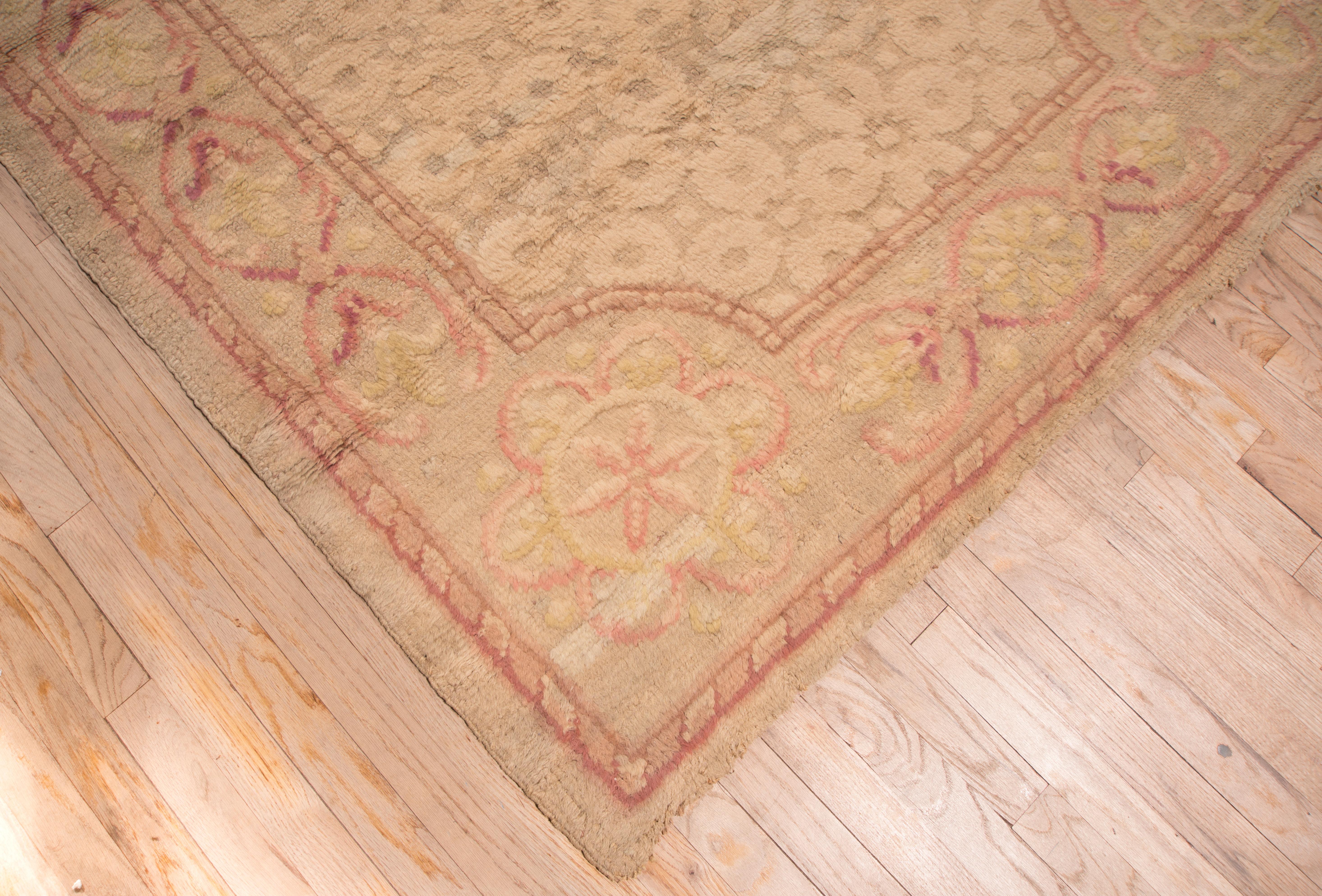 Rare Antique French Savonnerie Gallery Rug, Beige Field, circa 1930s In Good Condition For Sale In New York, NY
