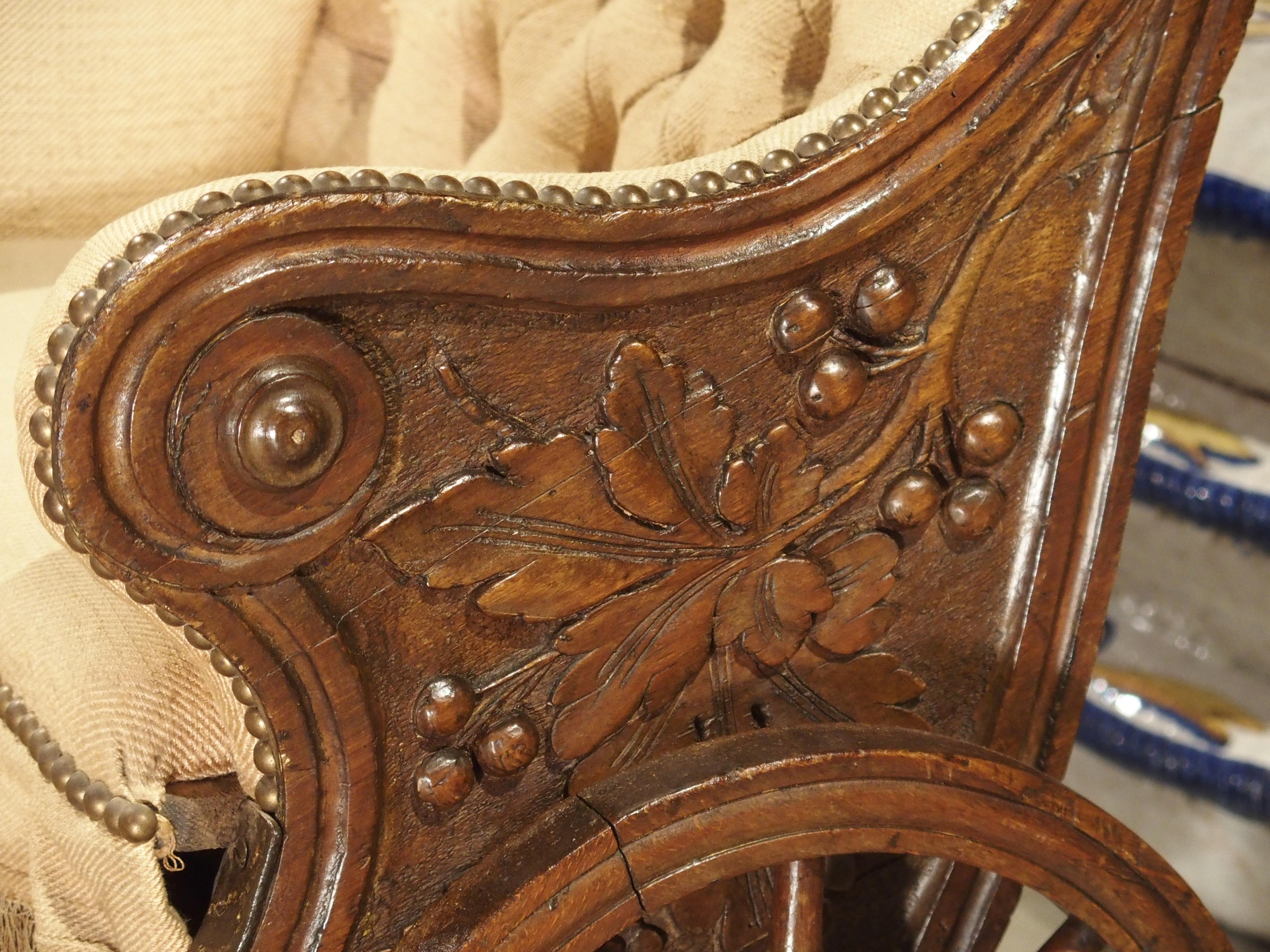 Rare Antique French Walnut Wood Children's Carriage, 19th Century In Good Condition In Dallas, TX