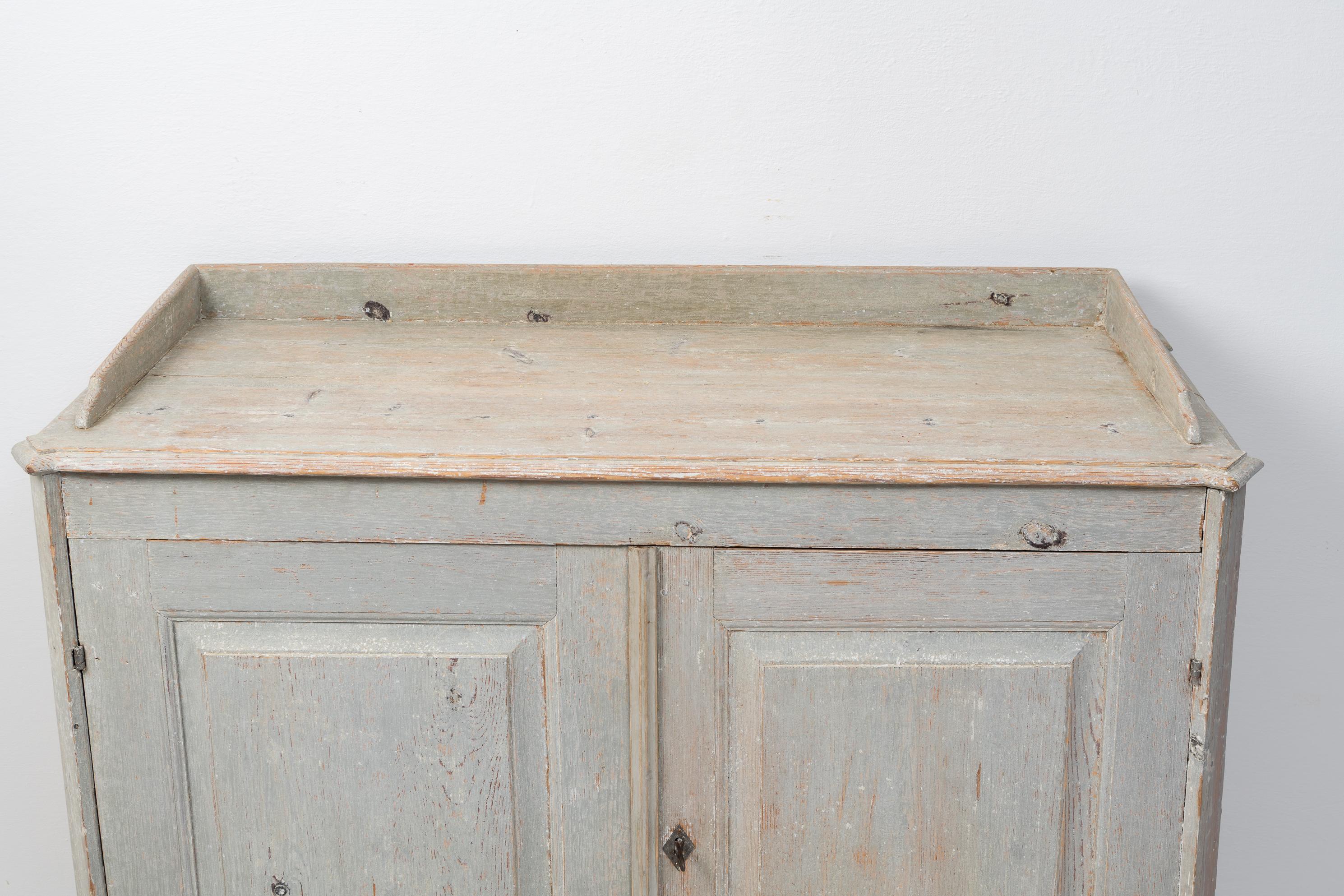 Rare Antique Genuine Swedish Gustavian Sideboard For Sale 5