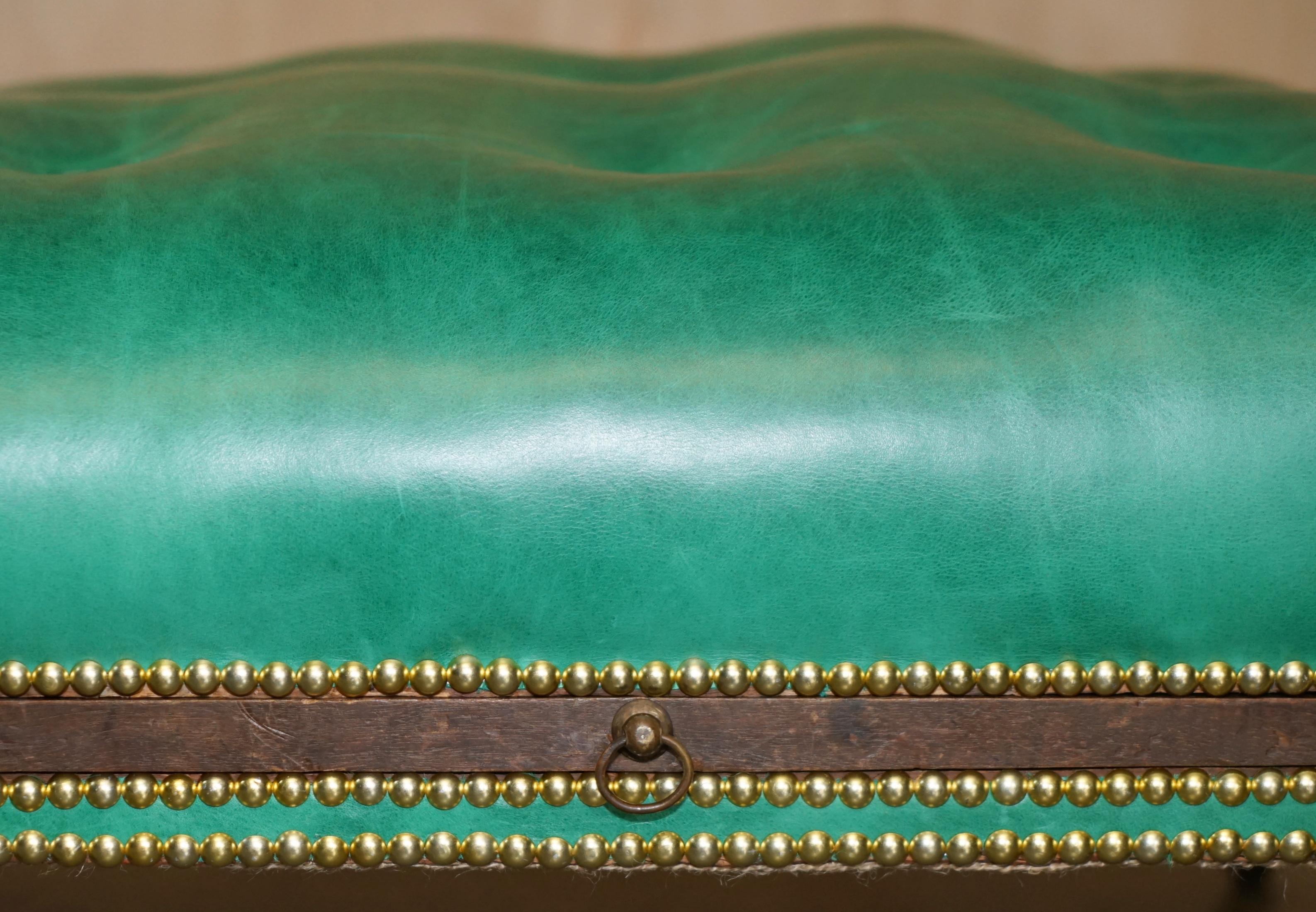RARE ANTIQUE GEORGIAN 1760 CHESTERFIELD LEATHER FOOTSTOOL WiTH SLIP SERVING TRAY For Sale 1