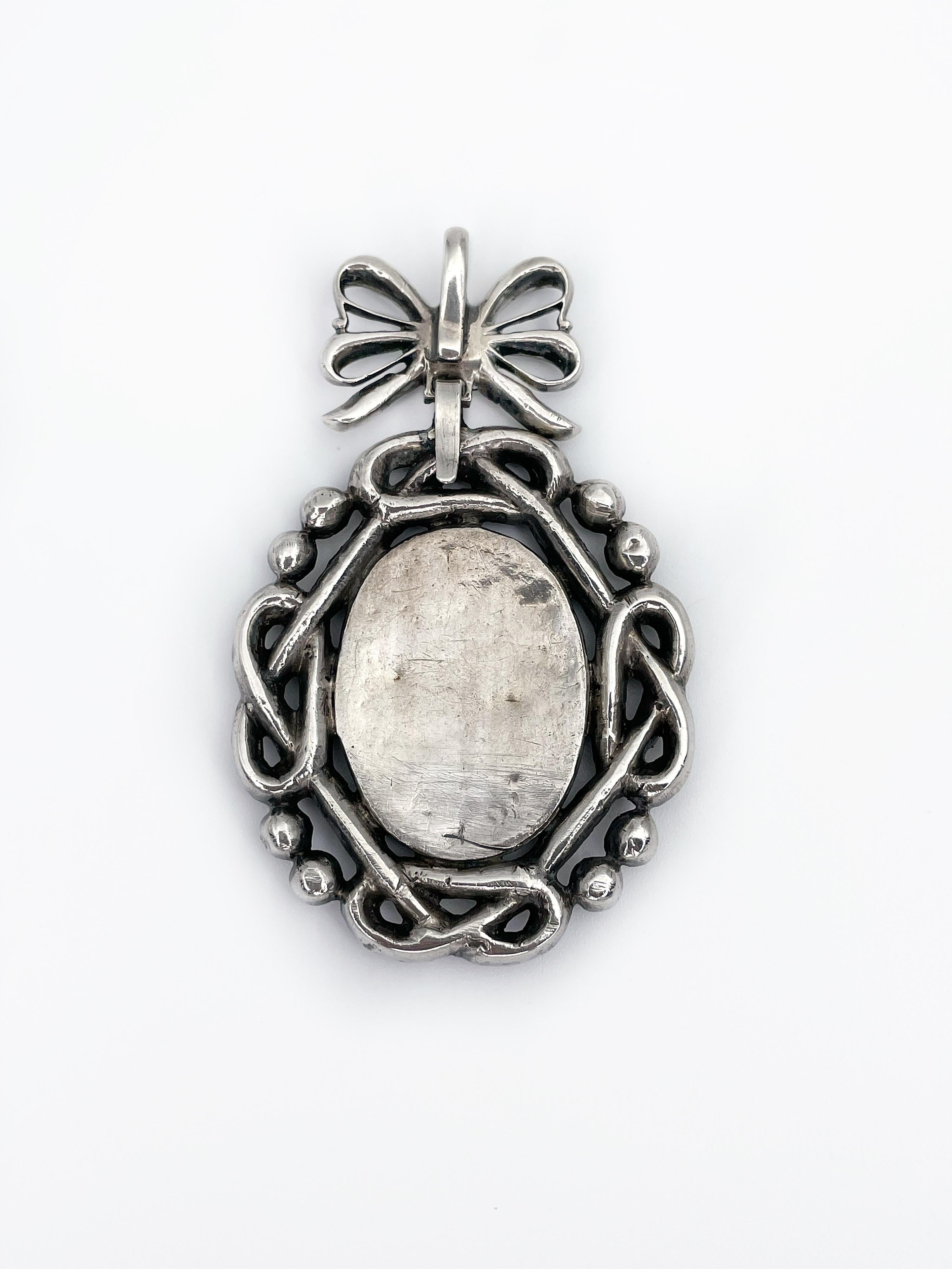 18th century pendant