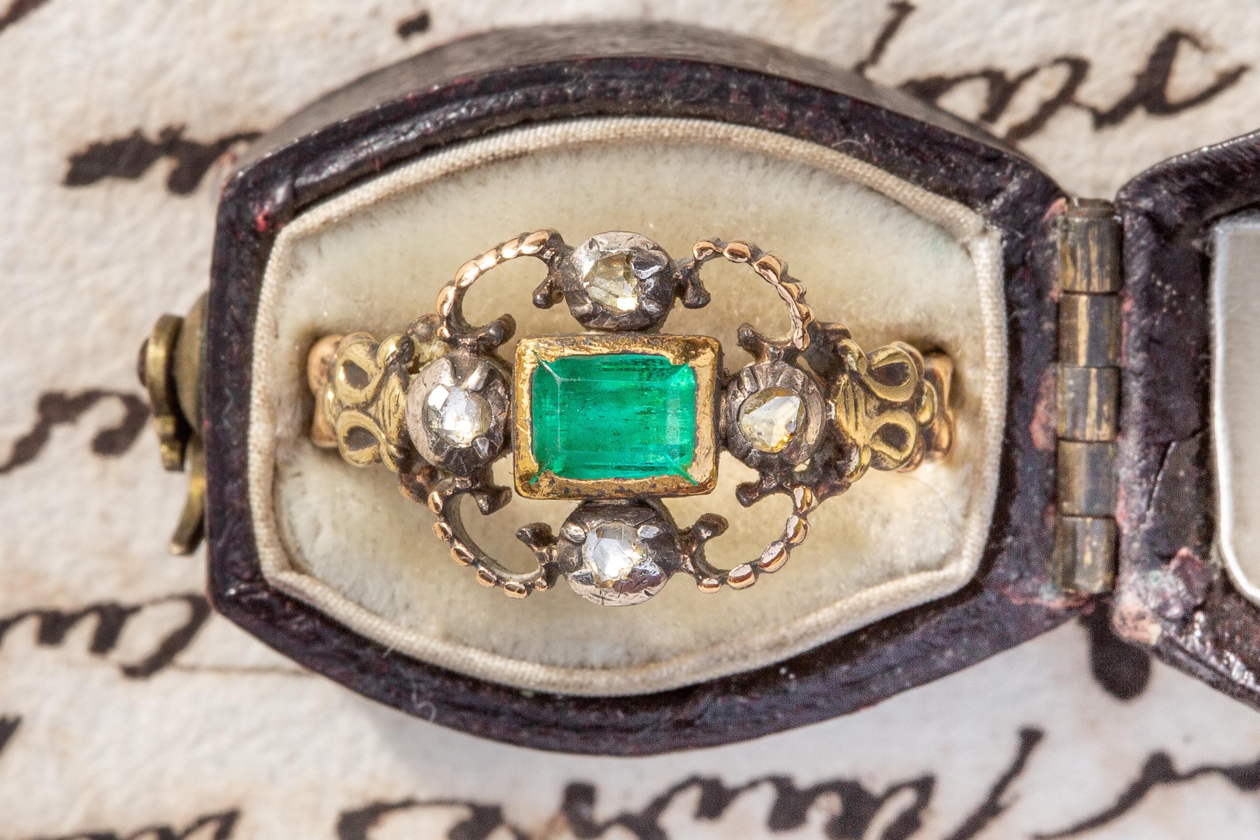 Rare Antique Georgian Late 18th Century Table Cut Emerald and Diamond Ring 4