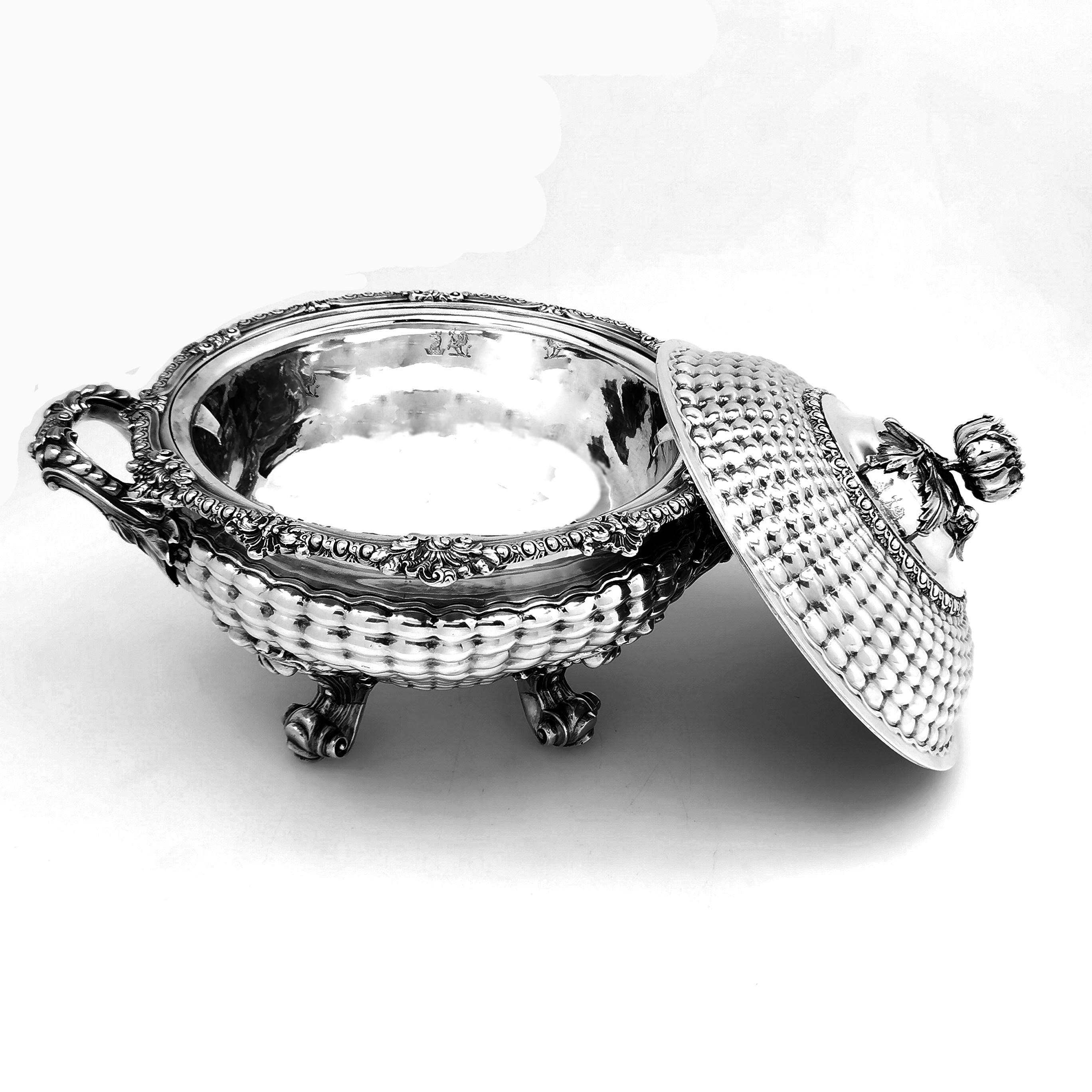19th Century Rare Antique Georgian Sterling Silver Soup Tureen Quilted Pattern, 1827