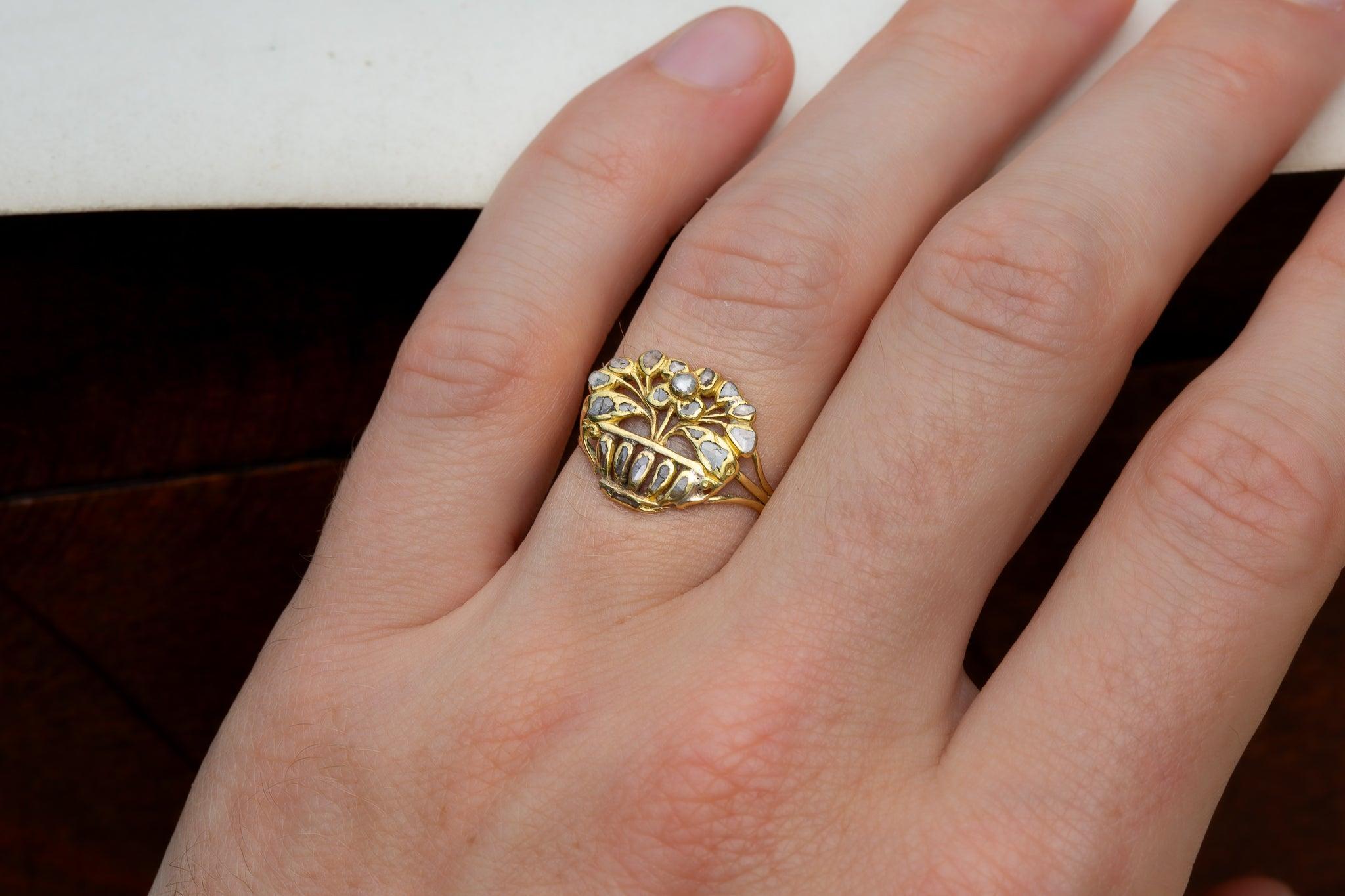 Rare Antique Gold Spanish Nun's Ring Rose Cut Table Cut Diamonds Museum 6