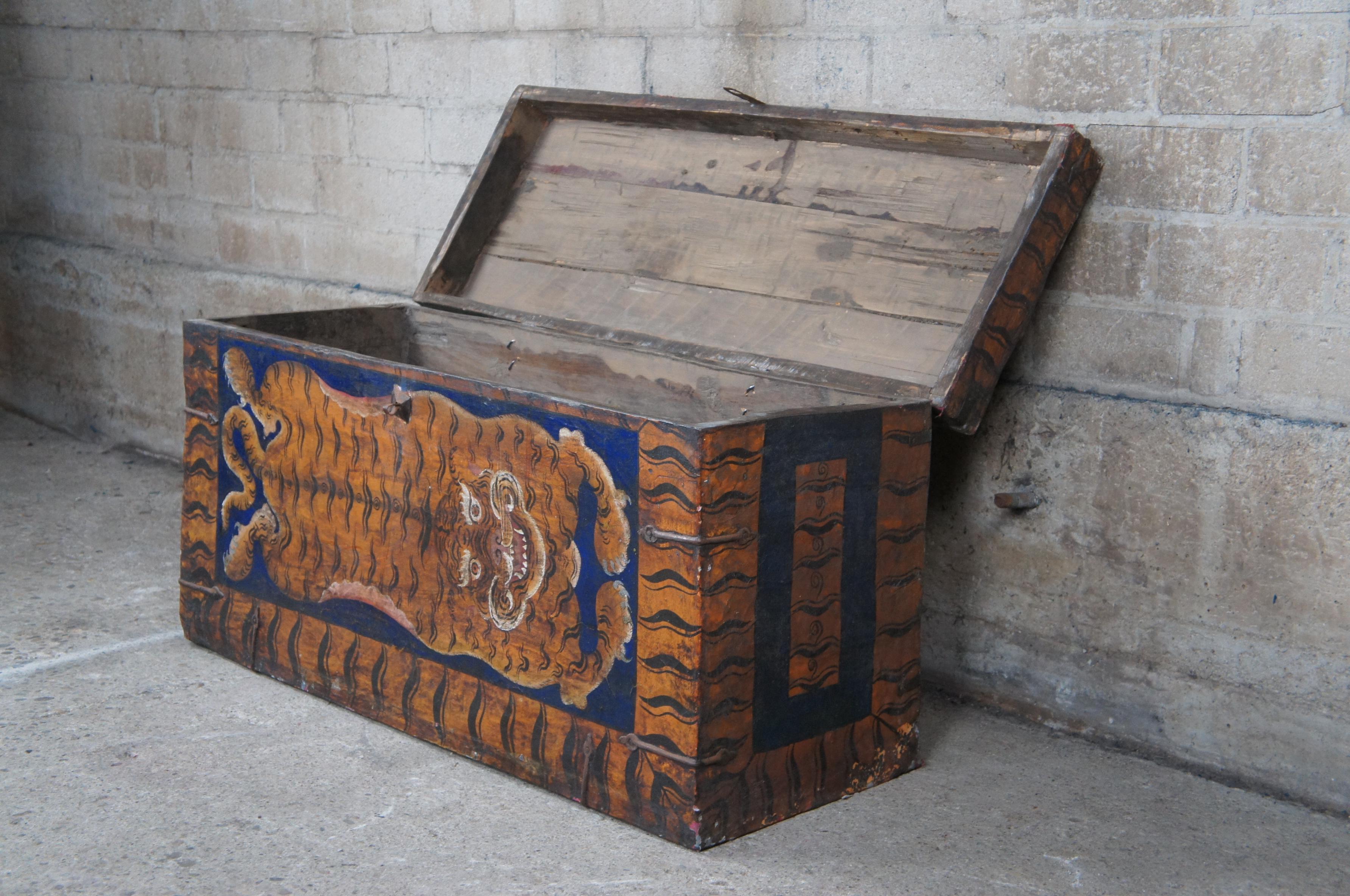 Rare Antique Hand Painted Tibetan Lacquered Tiger Trunk Storage Blanket Chest 3