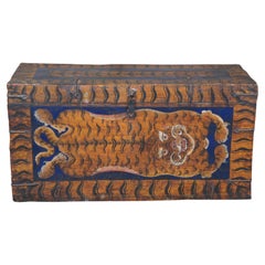 Rare coffre de rangement de coffre de rangement ancien laqué tibétain peint à la main