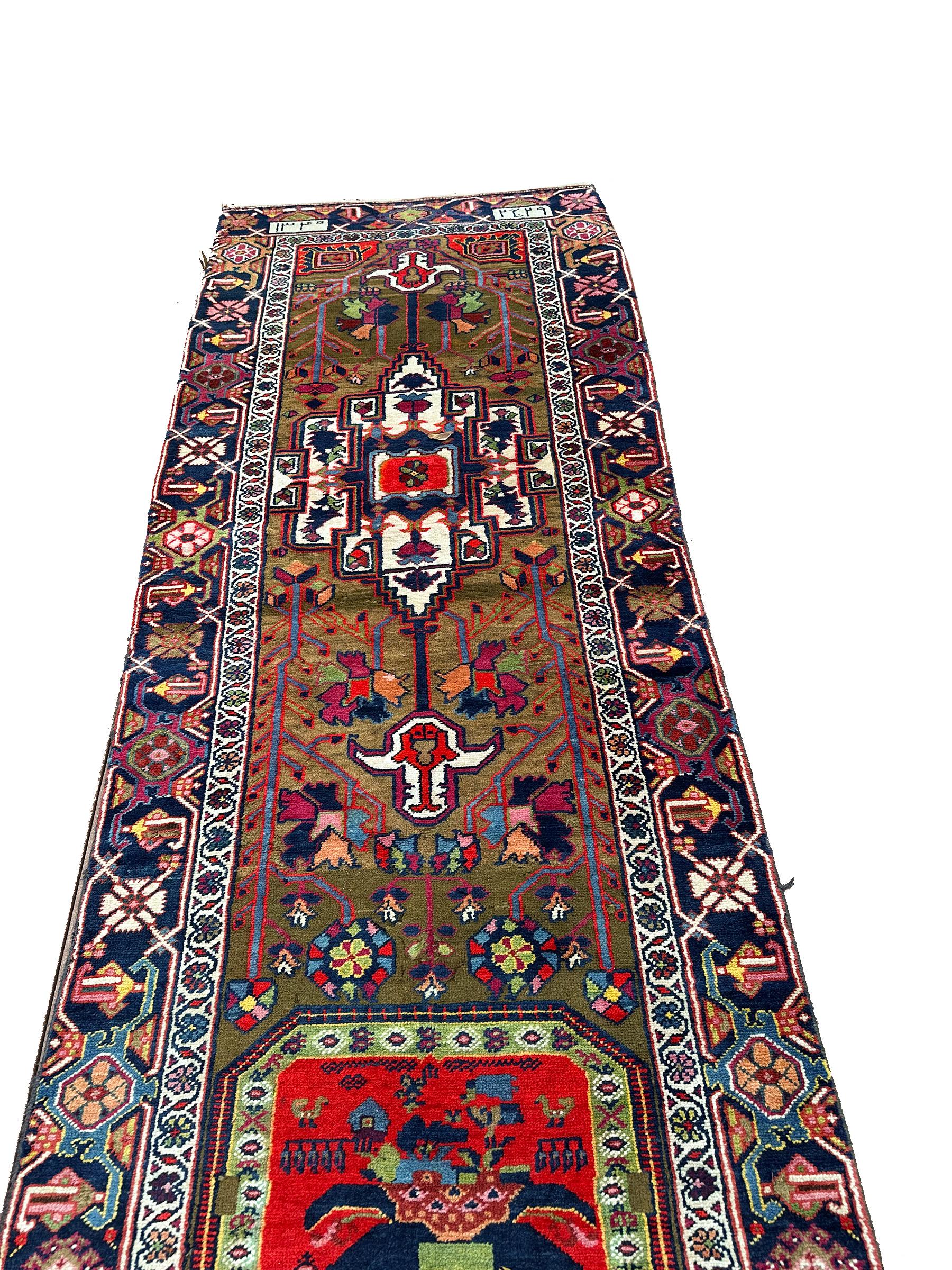 Persian Rare Antique Heriz Runner Antique Handmade Rug Serapi 3x18 94cm x 531cm For Sale