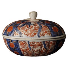 Seltene antike Schale aus Imari Porcelain mit Deckel. Edo-Periode