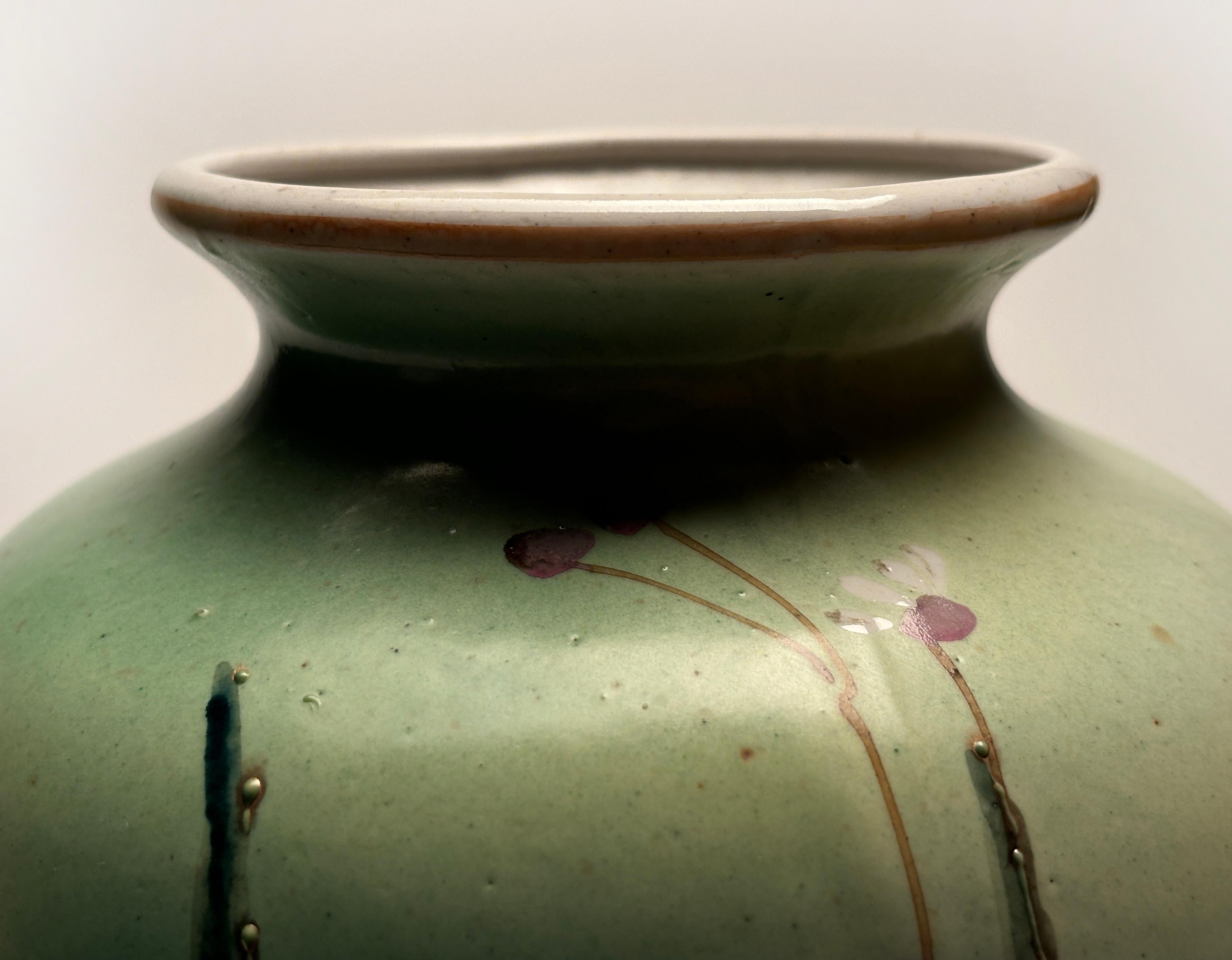 Raro vaso antico impressionista dipinto a mano e rifinito con decorazione Moriage in vendita 5