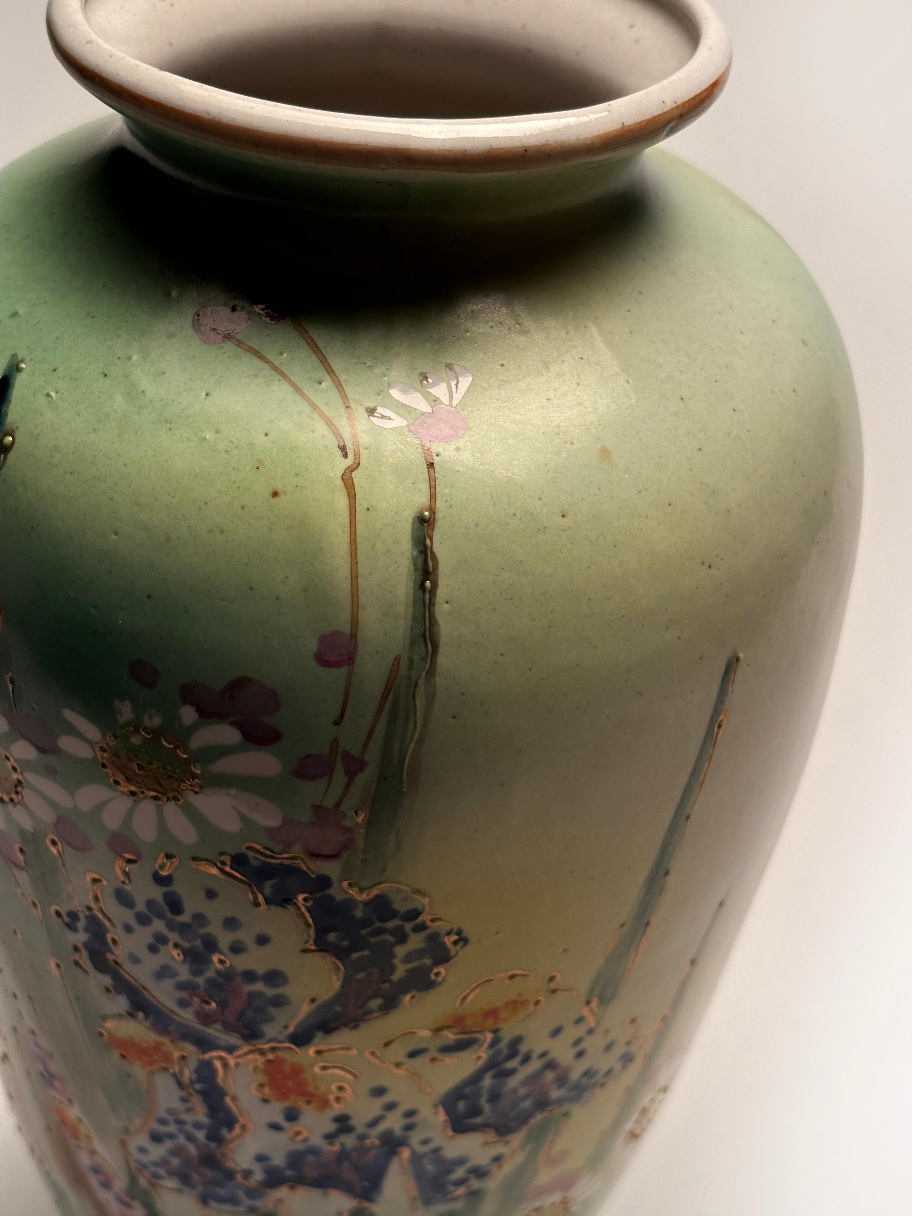 Raro vaso antico impressionista dipinto a mano e rifinito con decorazione Moriage in vendita 6
